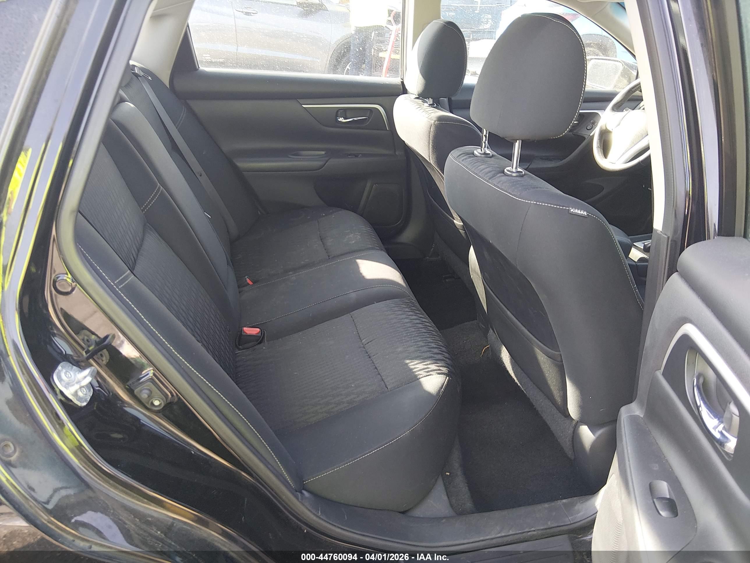 NISSAN ALTIMA image 8