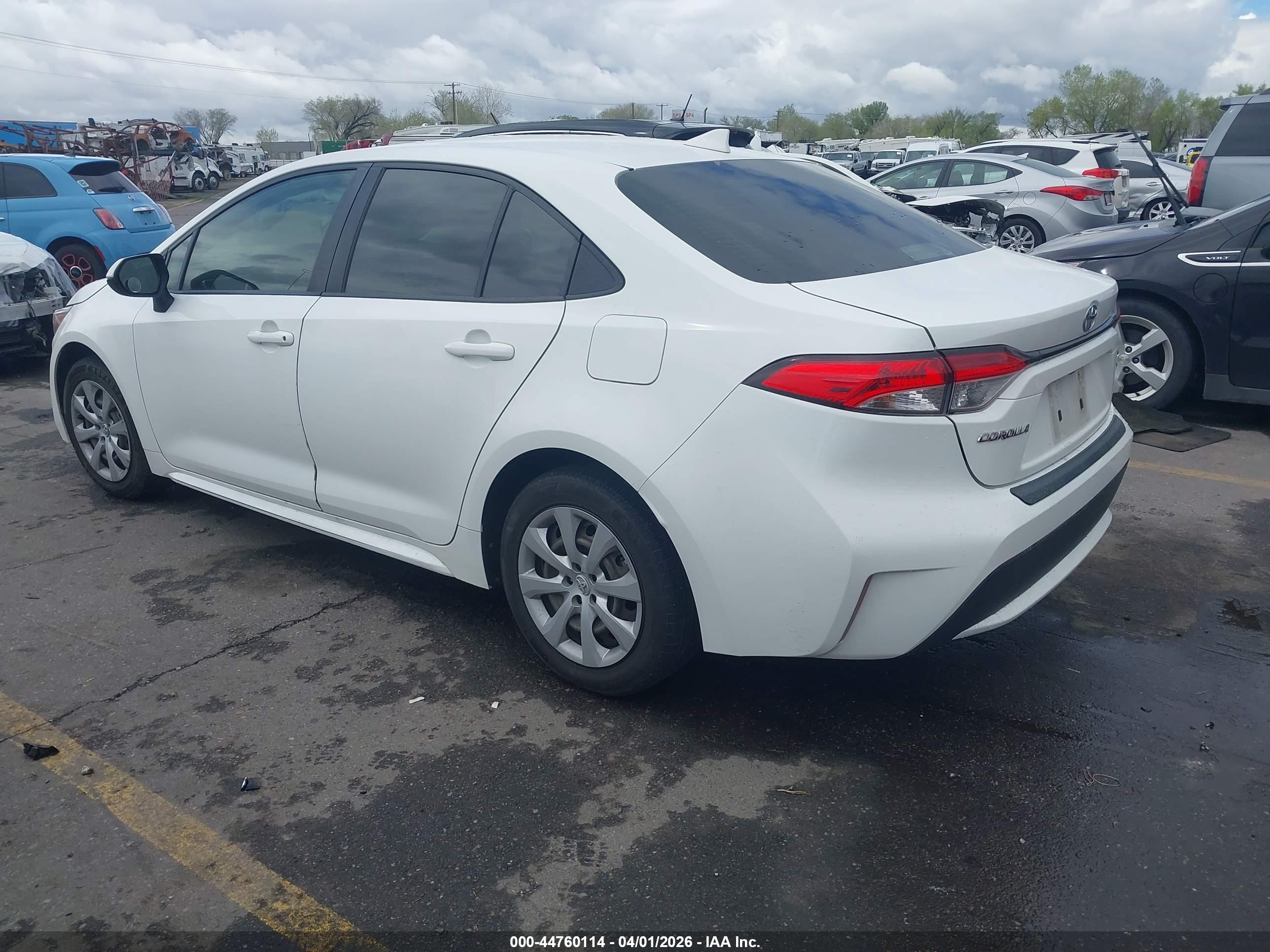 TOYOTA COROLLA image 3