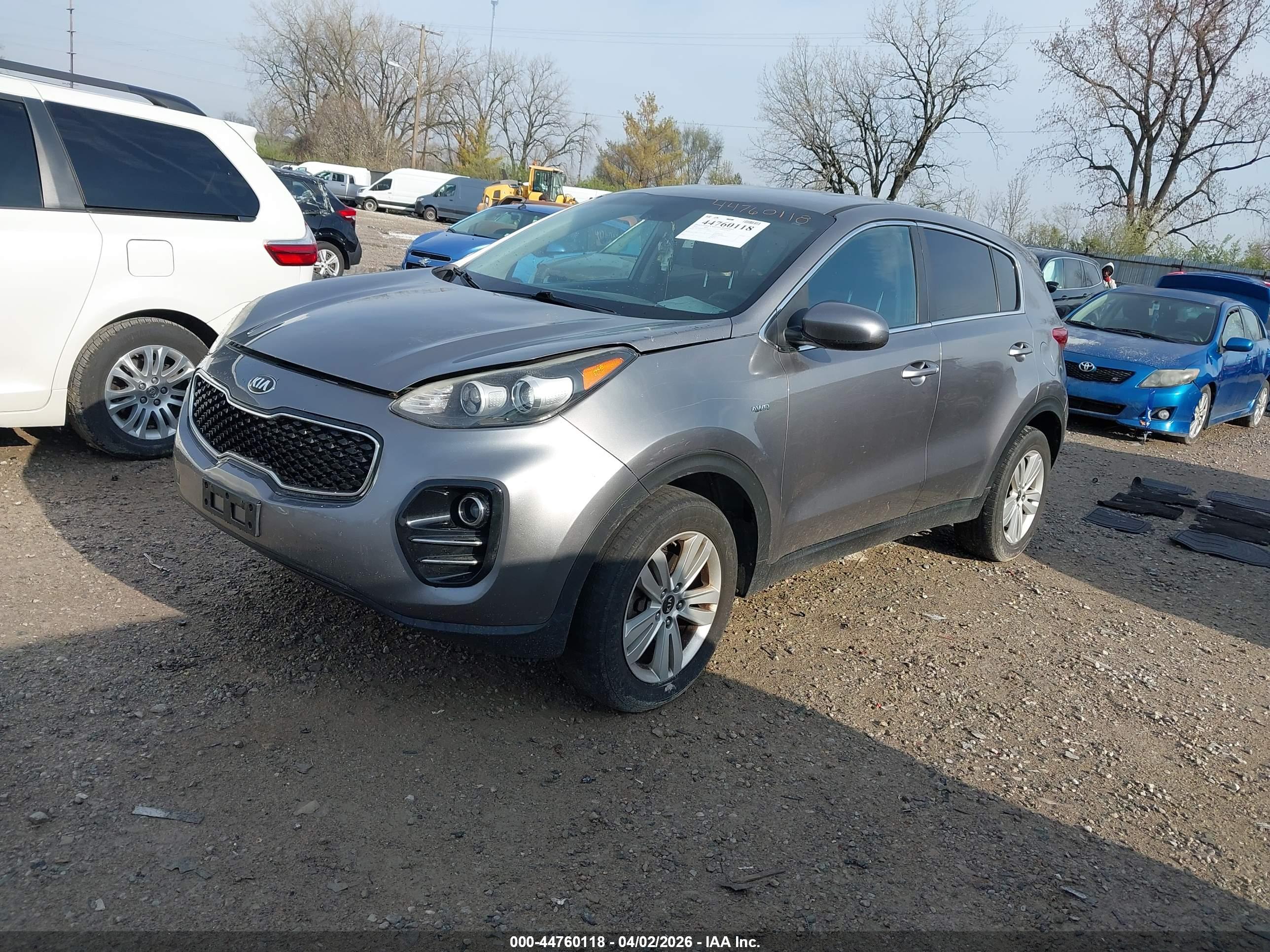 KIA SPORTAGE image 2