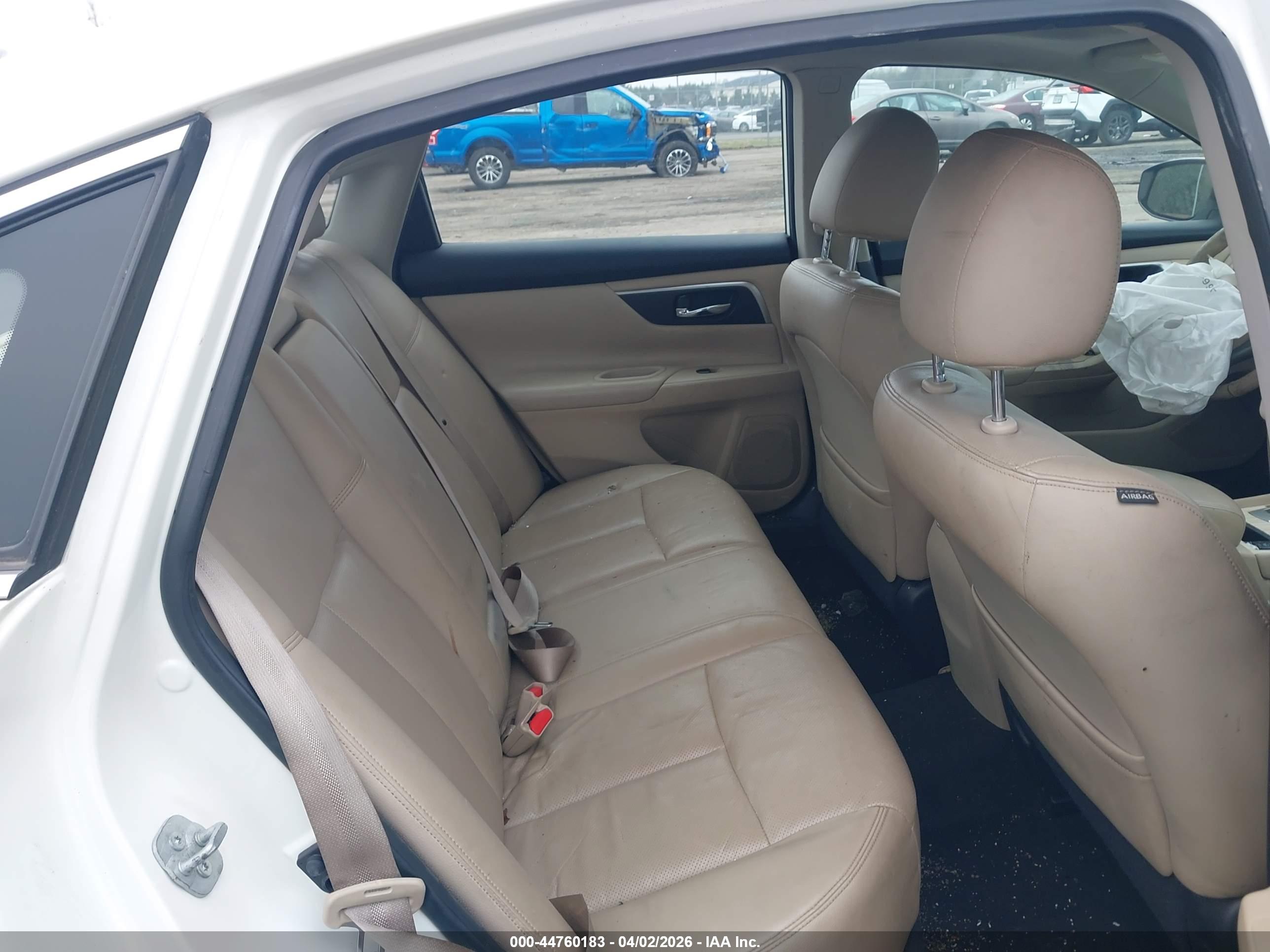 NISSAN ALTIMA image 8