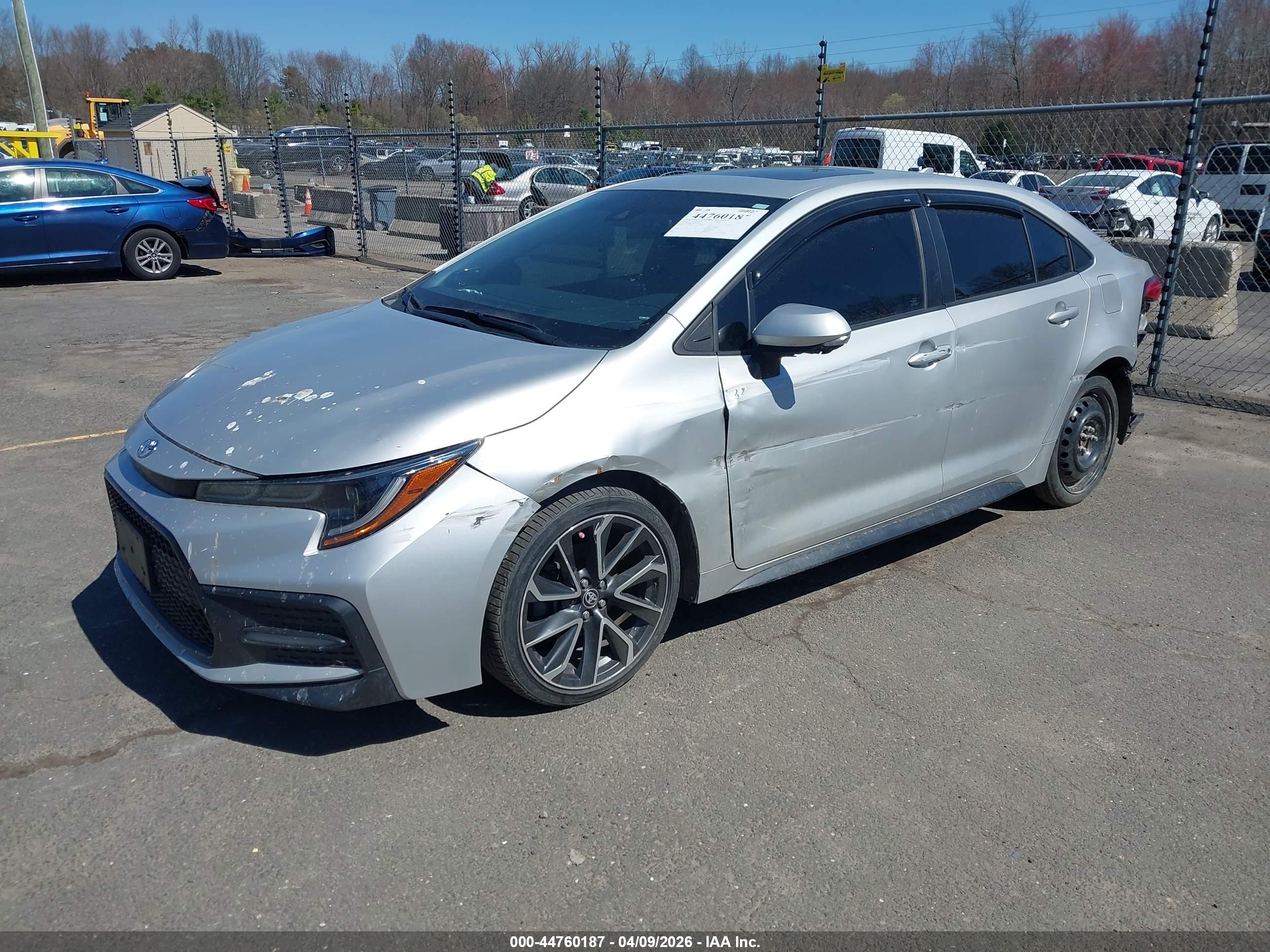 TOYOTA COROLLA image 2