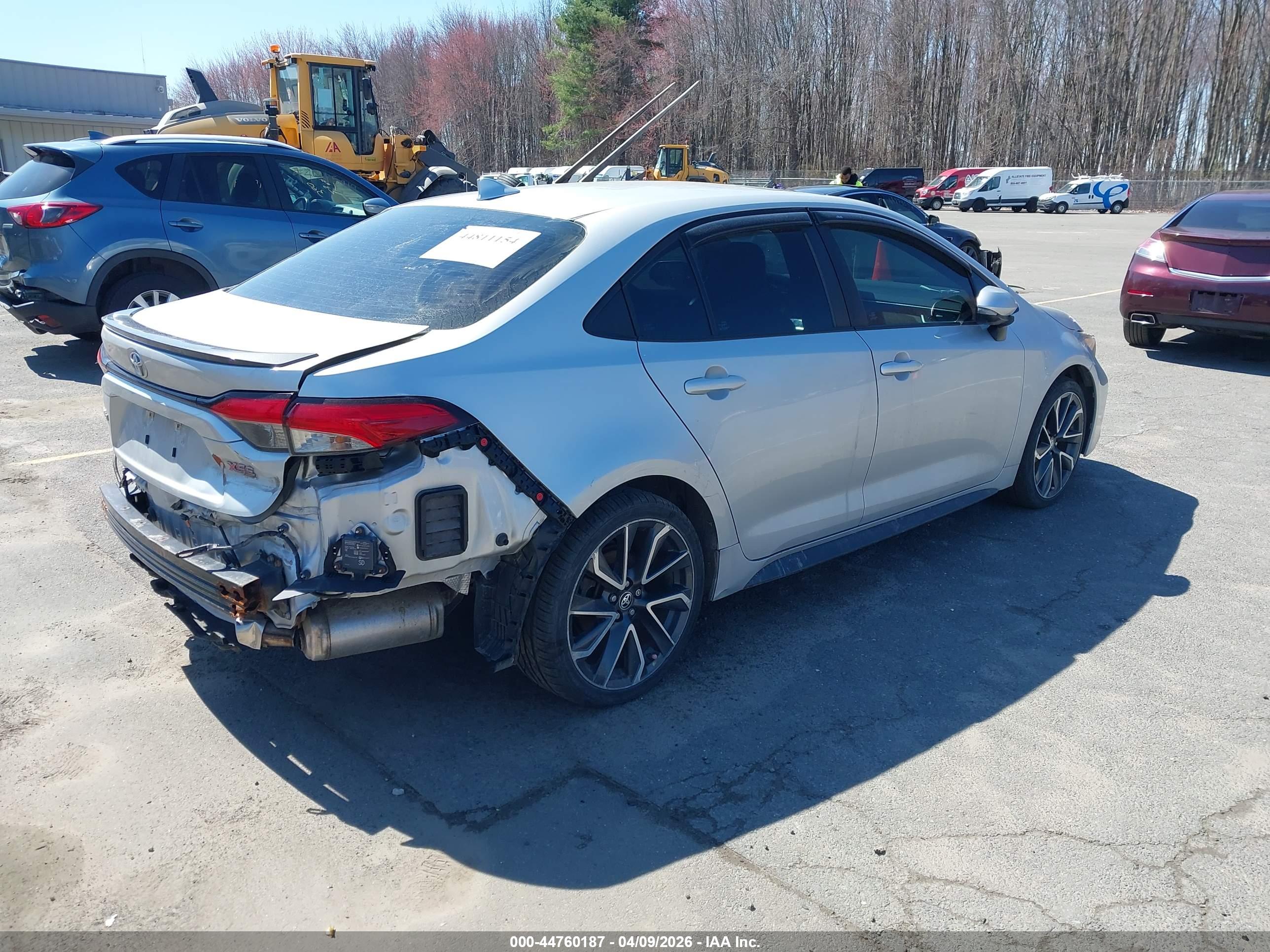TOYOTA COROLLA image 4