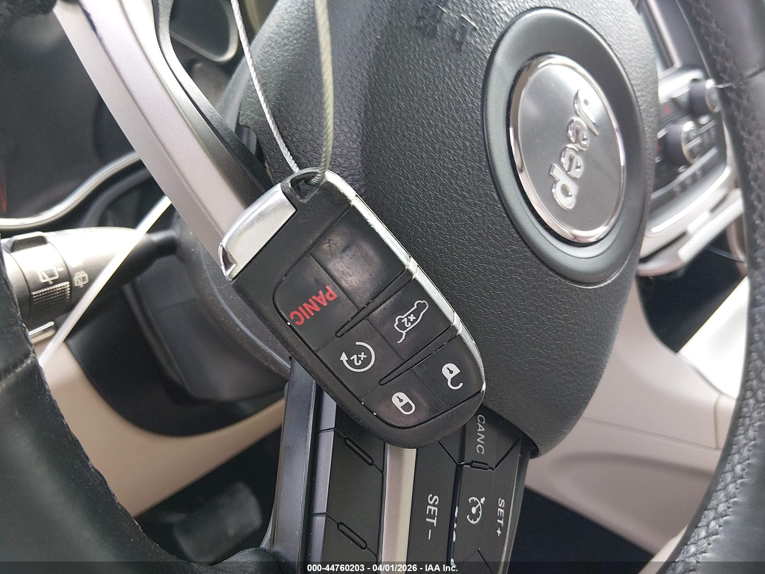 JEEP GRAND image 11