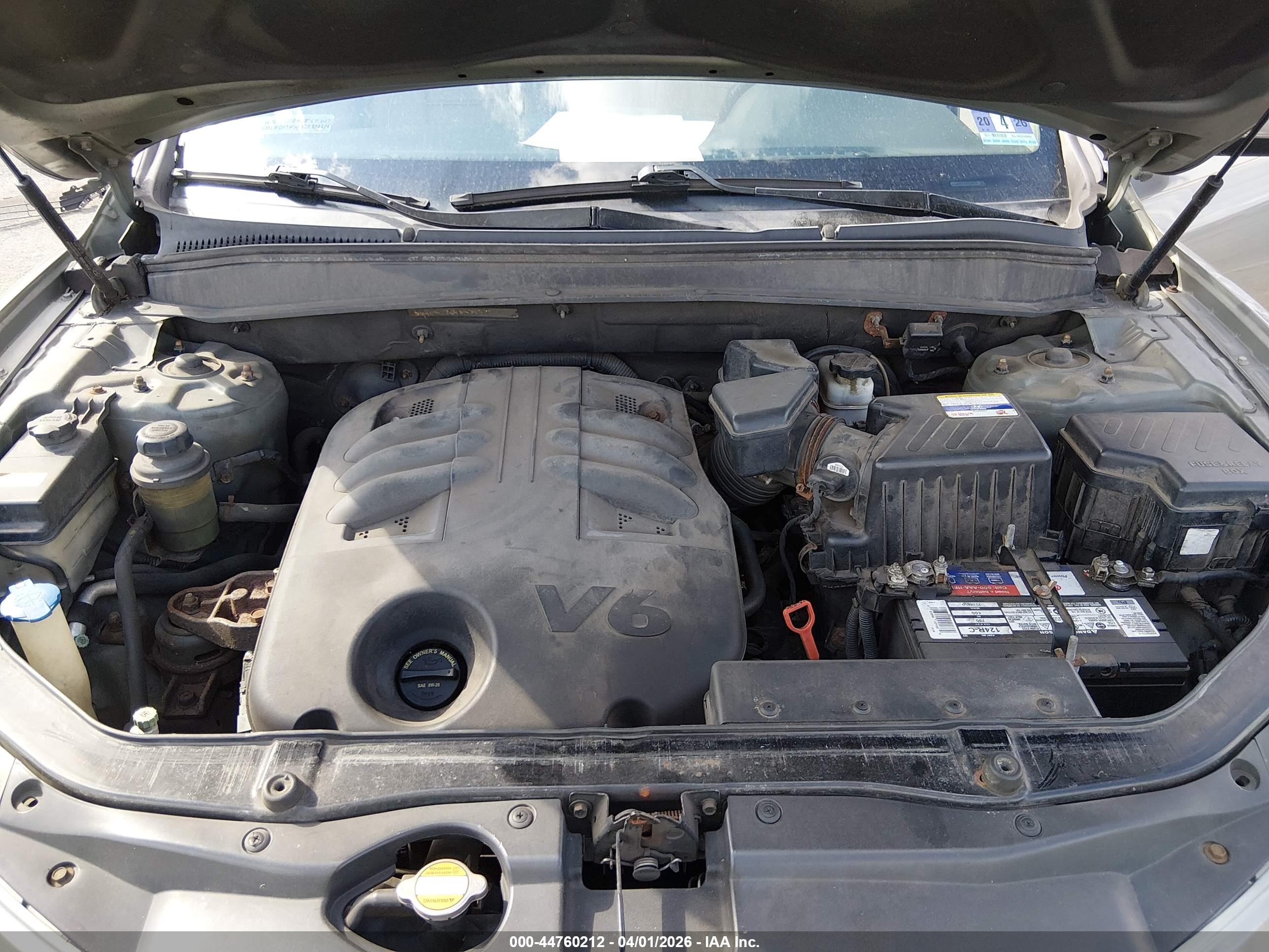 HYUNDAI SANTA image 10