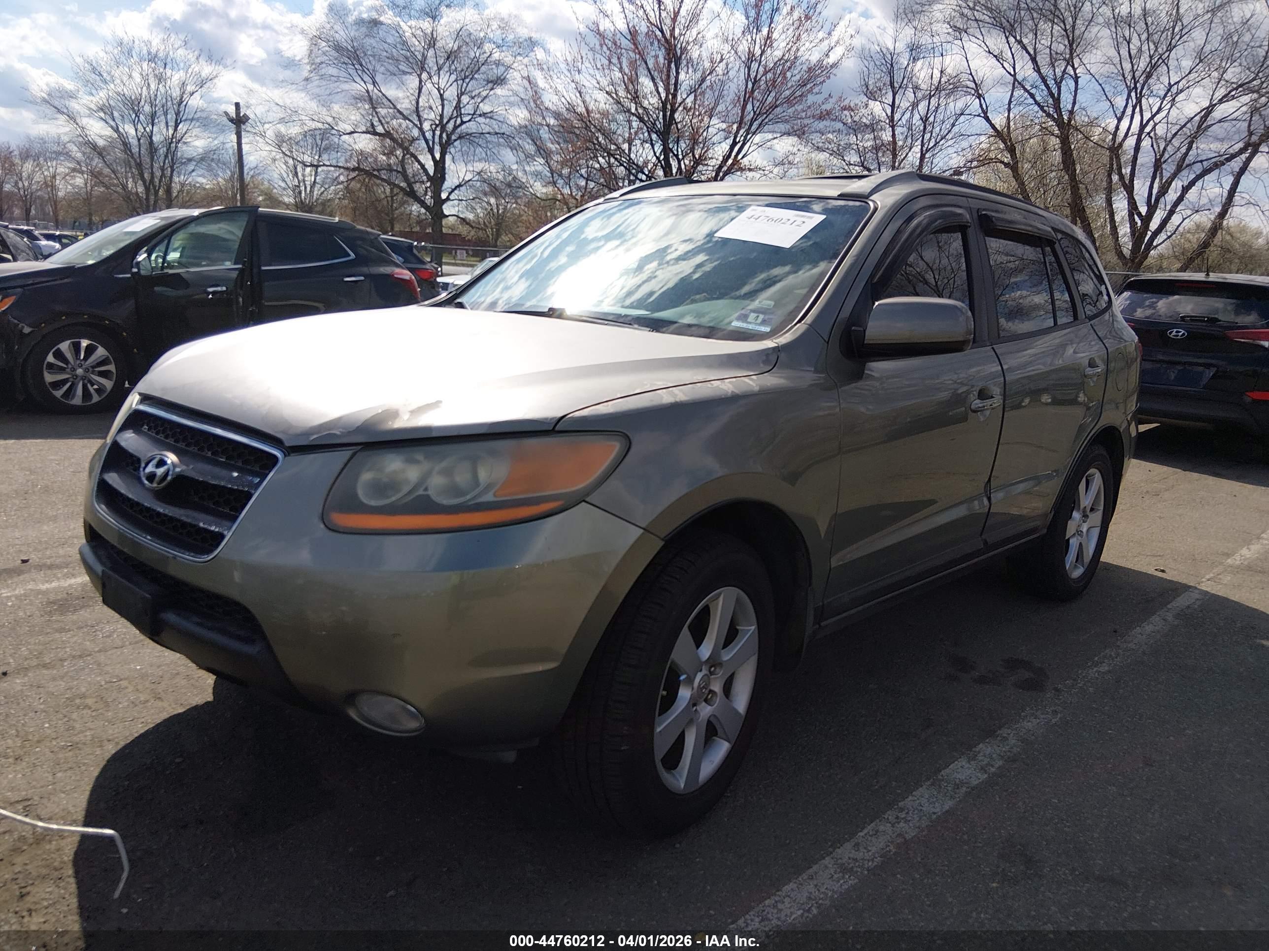 HYUNDAI SANTA image 2