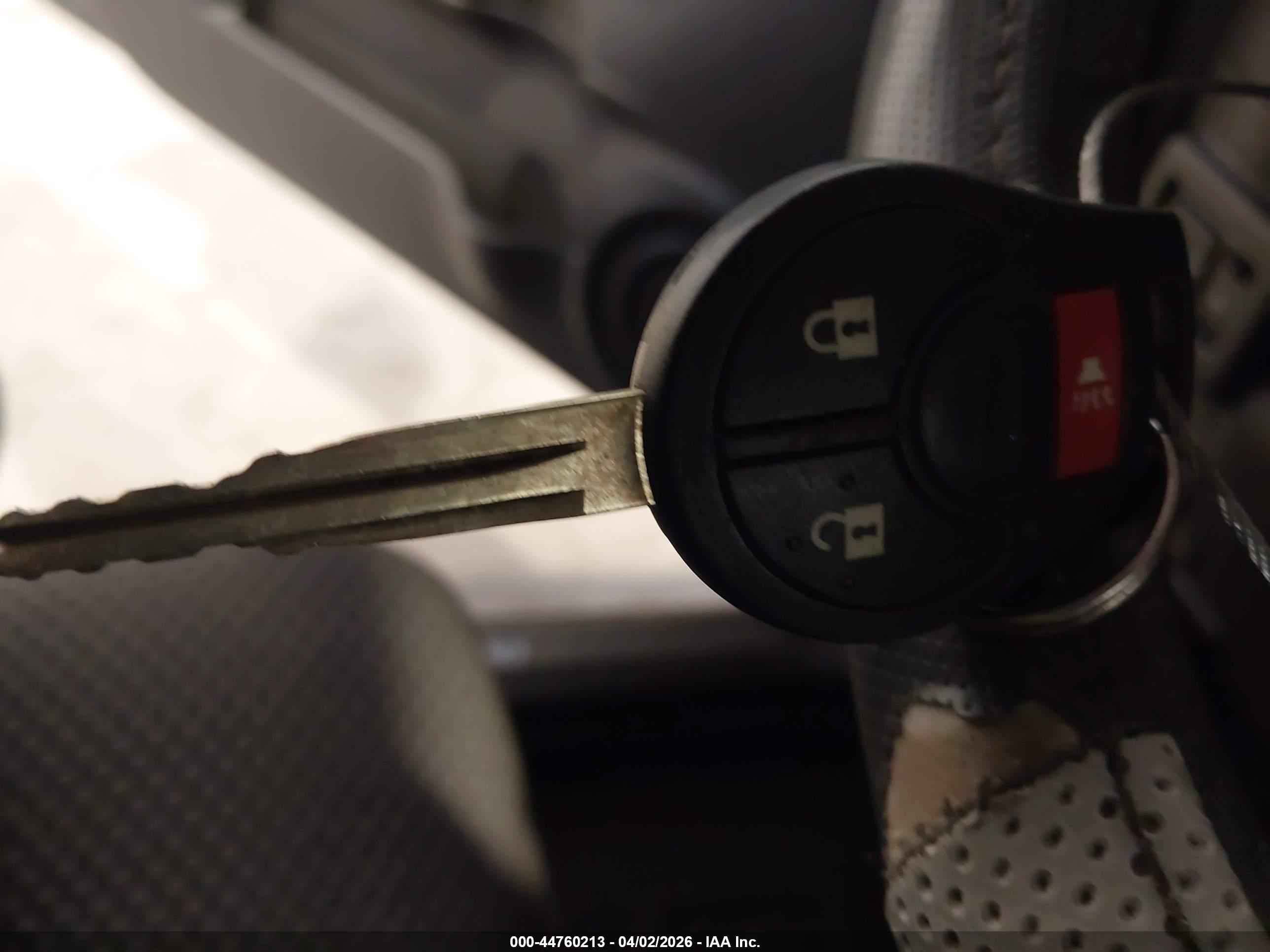 NISSAN CUBE image 11