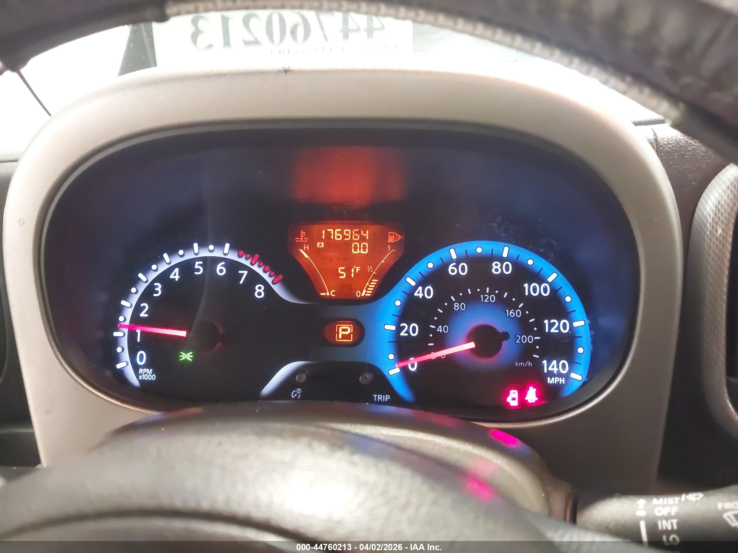 NISSAN CUBE image 7