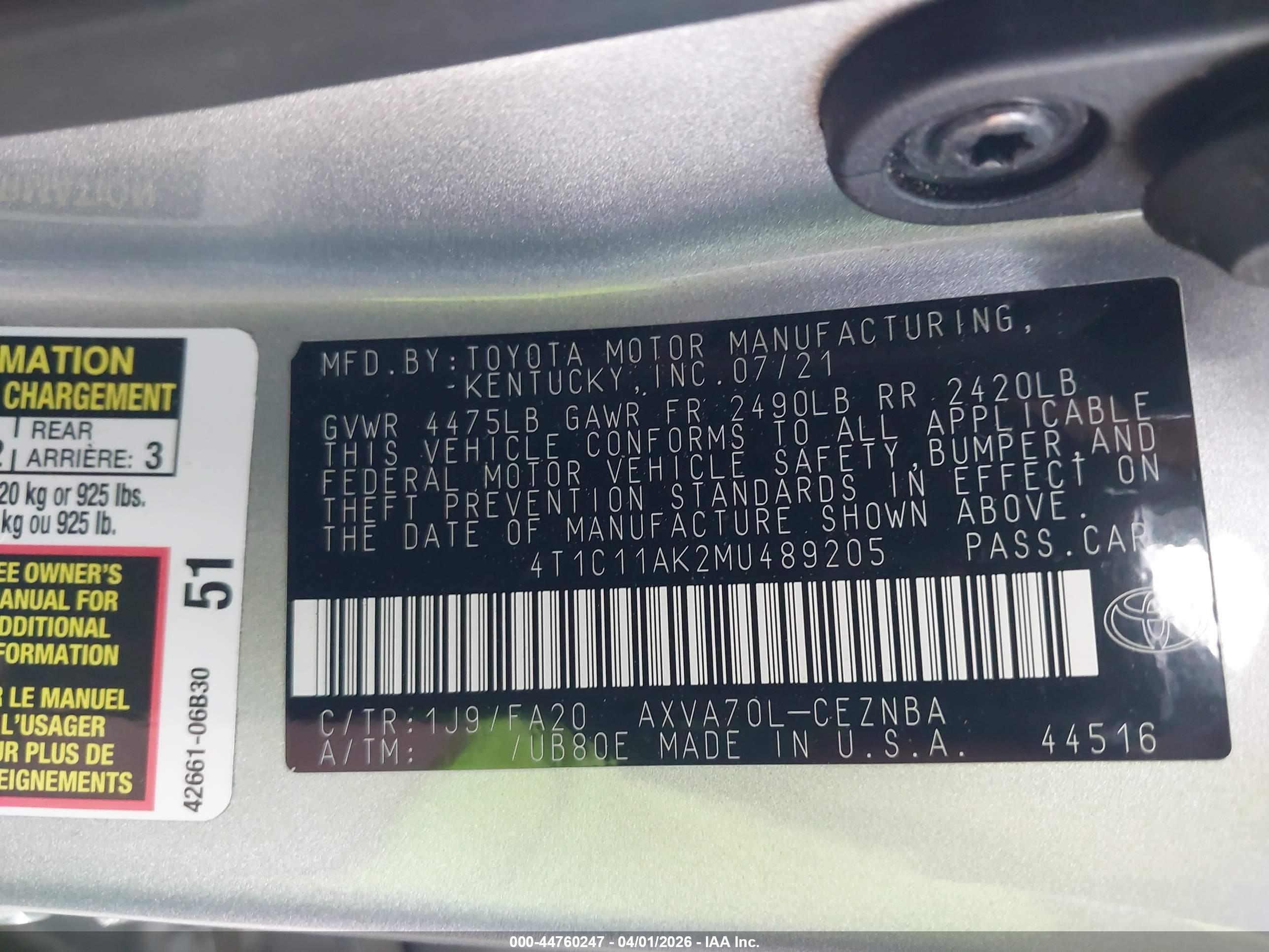 TOYOTA CAMRY image 9