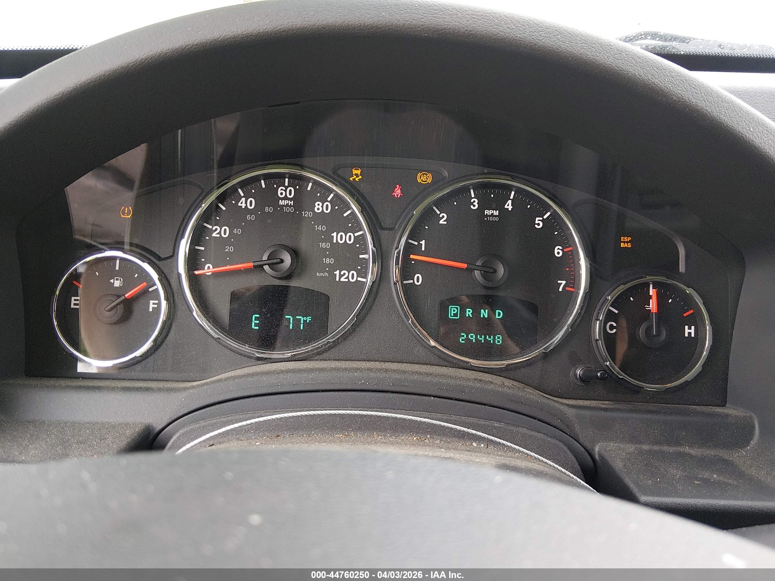 JEEP LIBERTY image 7