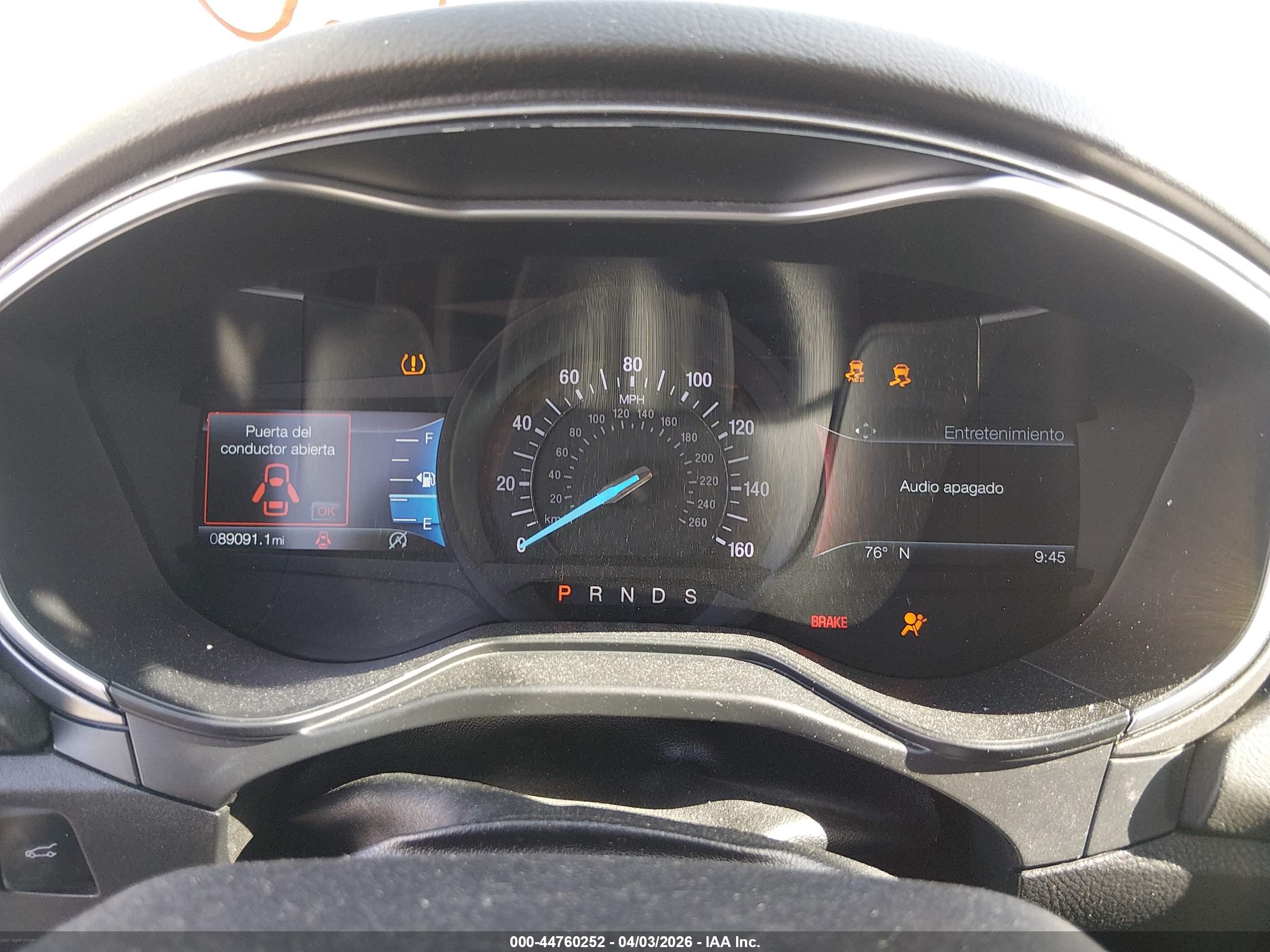 FORD FUSION image 7