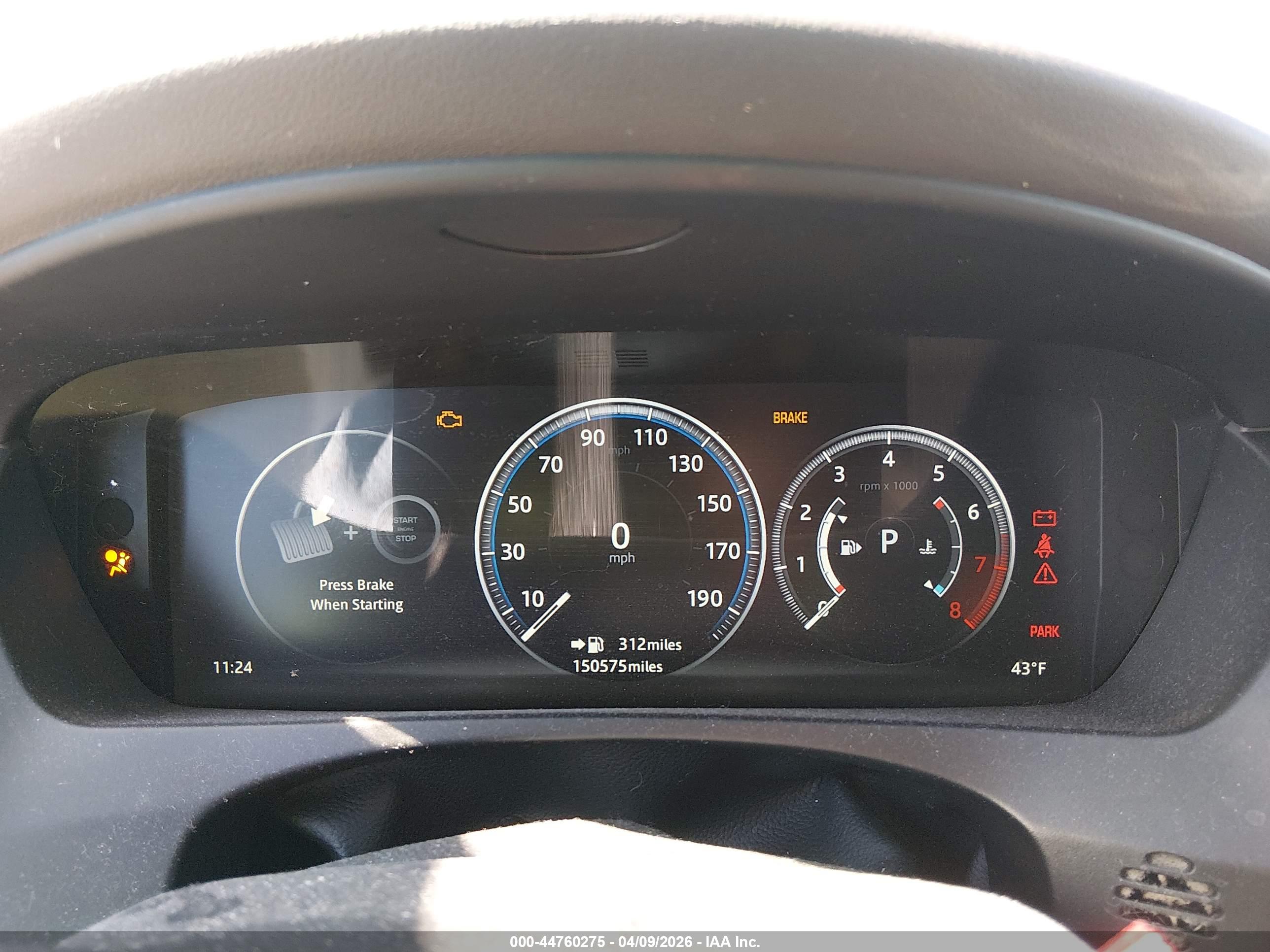 JAGUAR F-PACE image 7