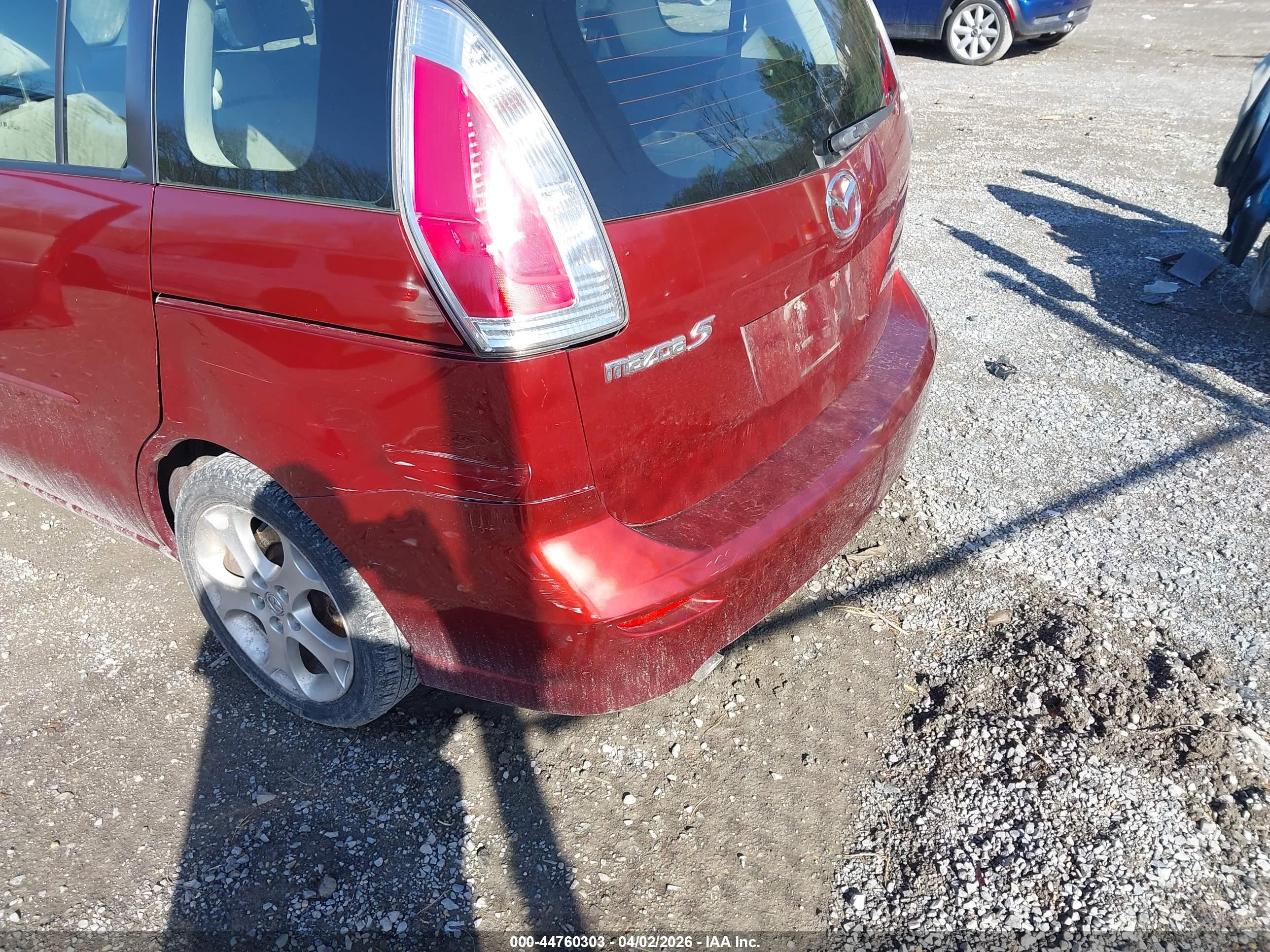 MAZDA MAZDA5 image 6