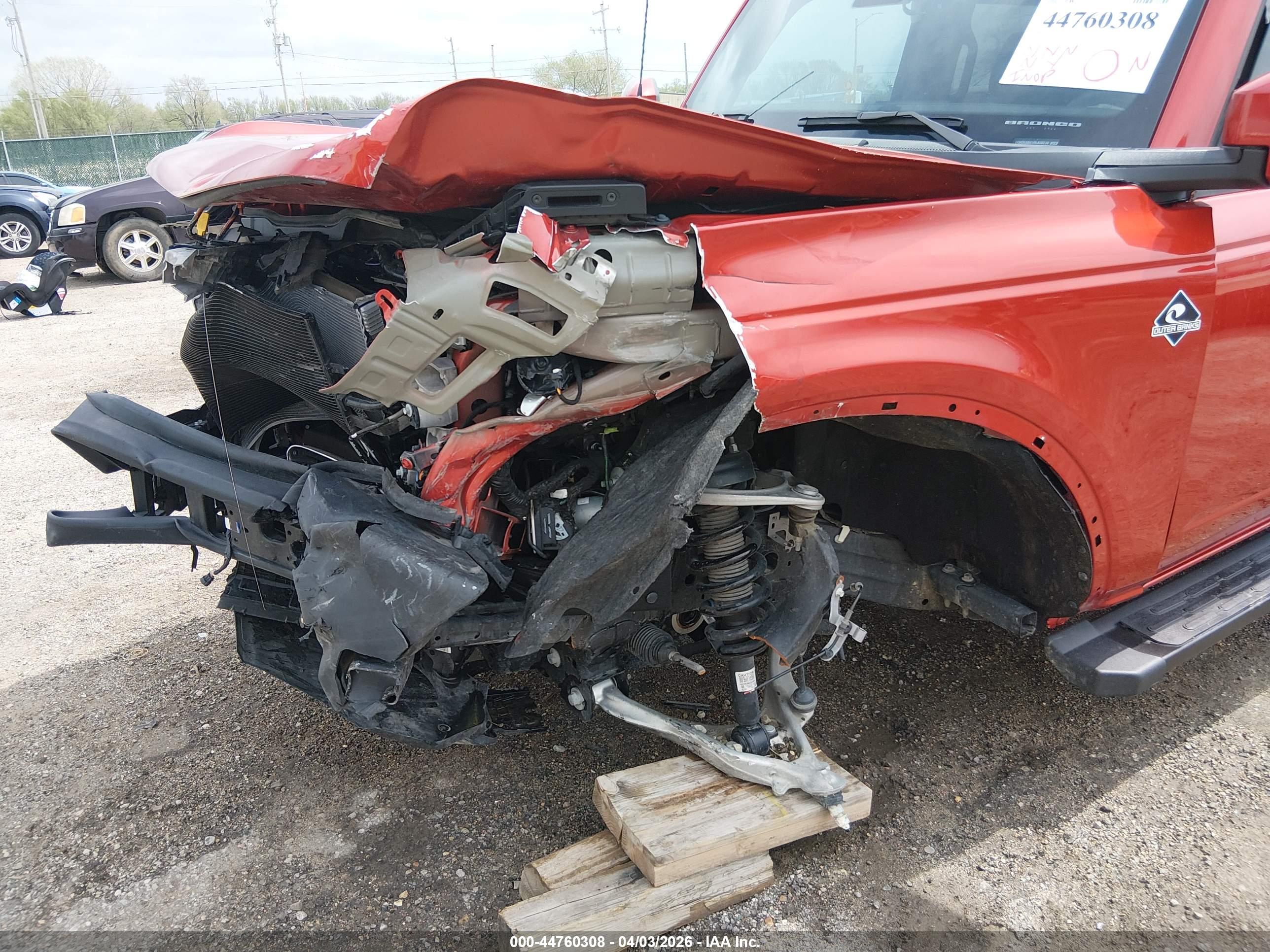 FORD BRONCO image 6