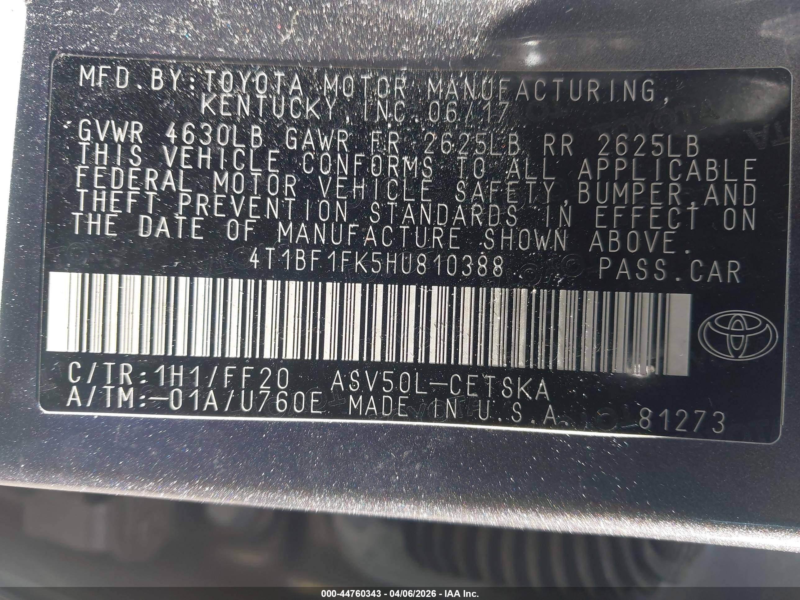 TOYOTA CAMRY image 9