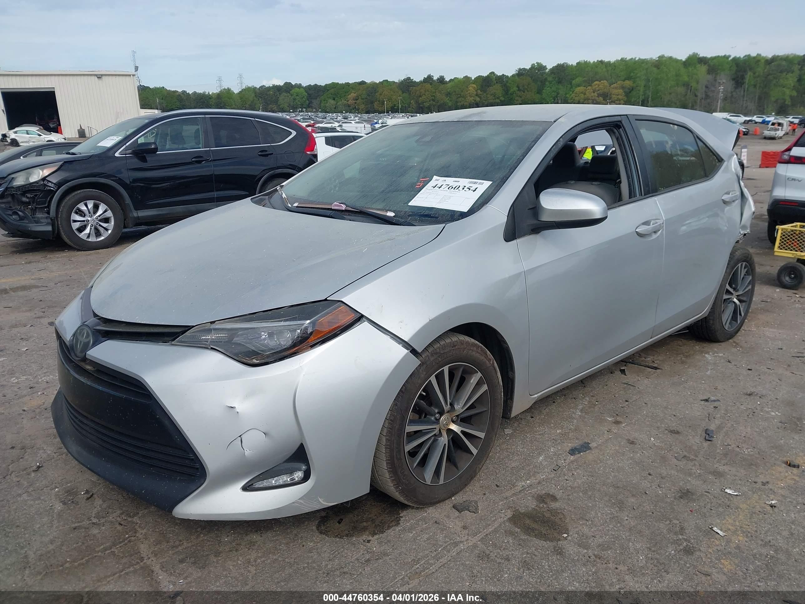 TOYOTA COROLLA image 2
