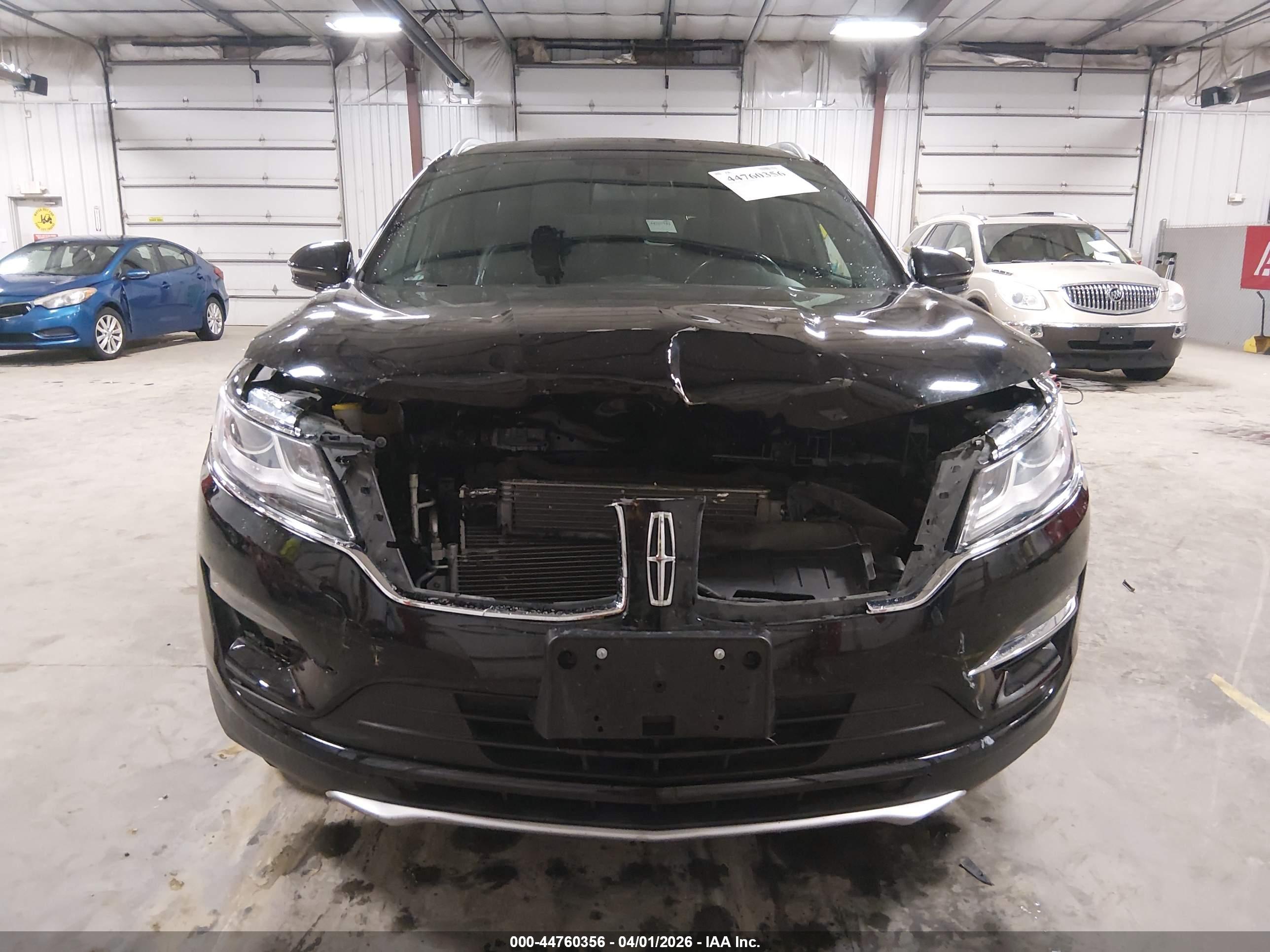 LINCOLN MKC image 6