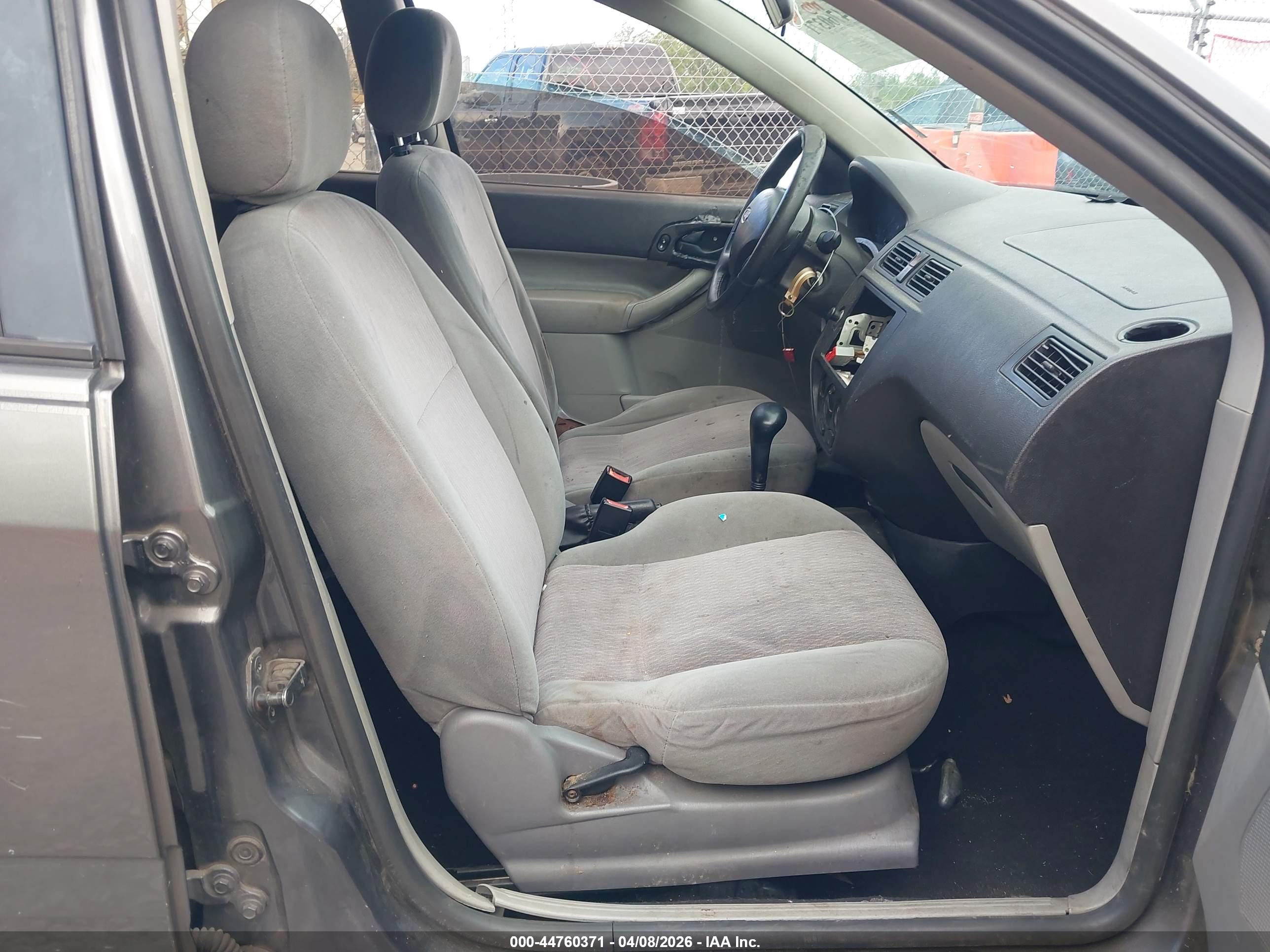 FORD FOCUS image 5