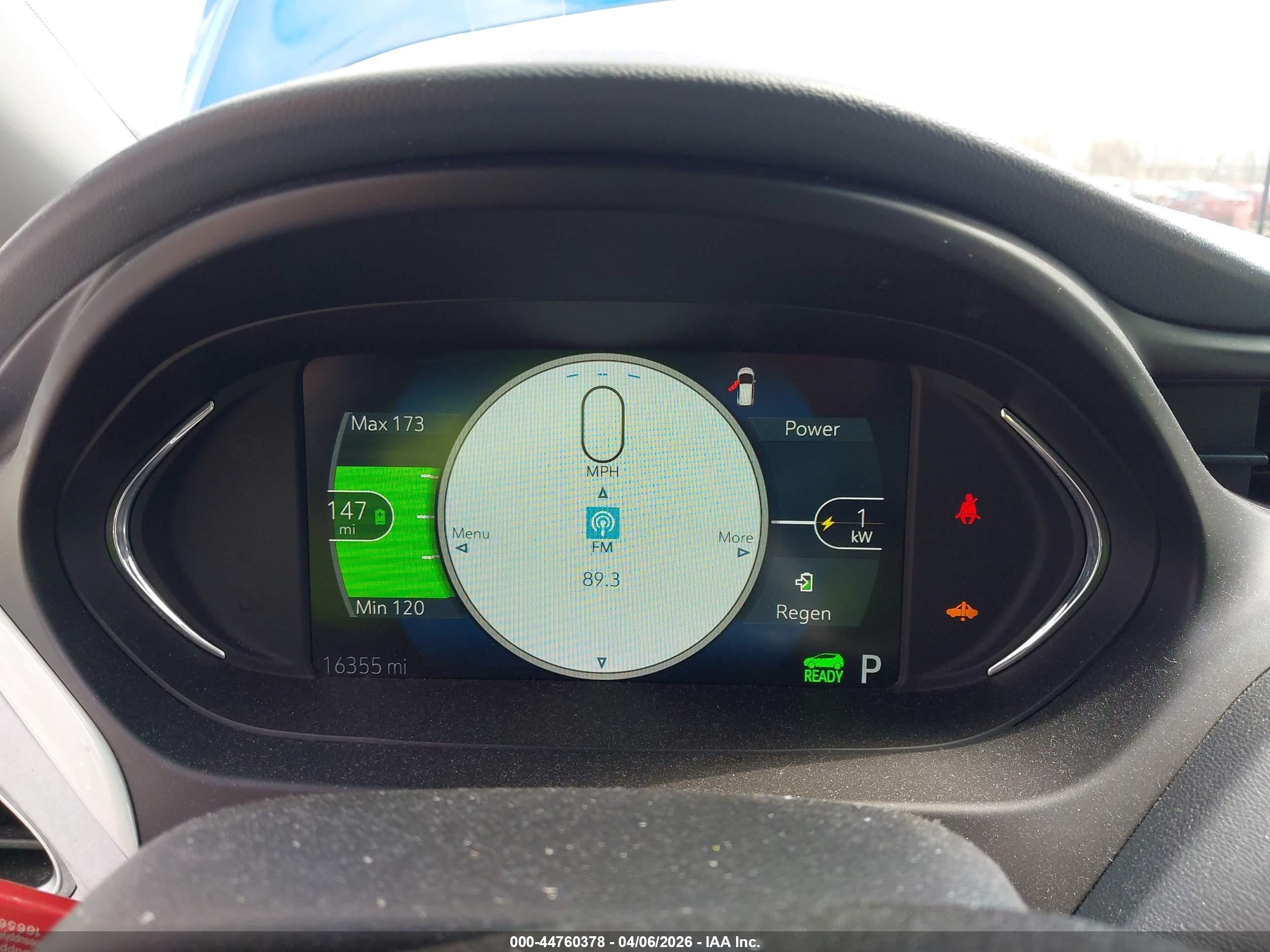 CHEVROLET BOLT image 7