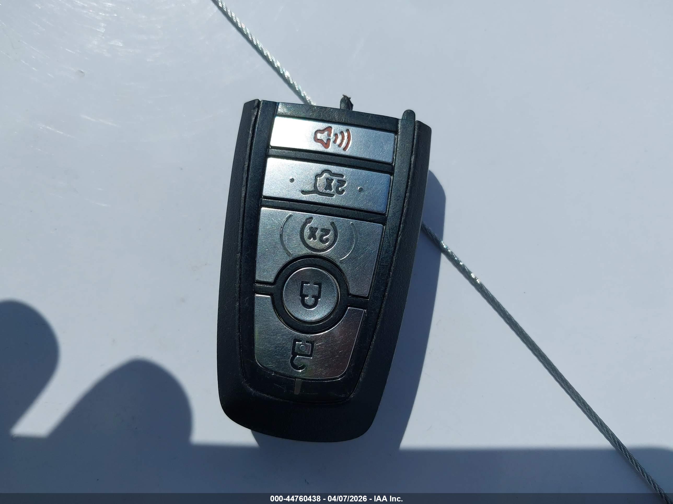 FORD EXPLORER image 11