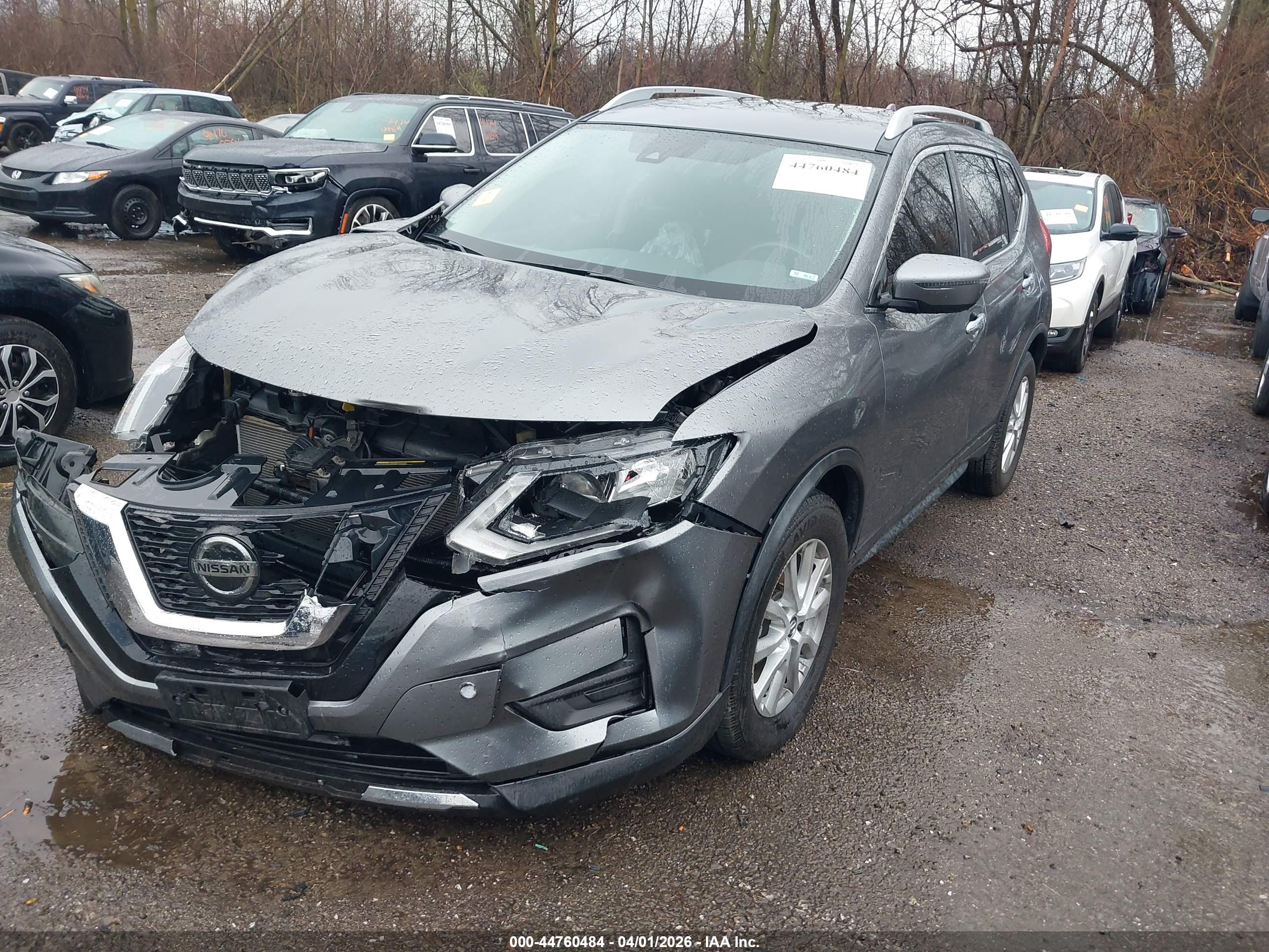 NISSAN ROGUE image 2