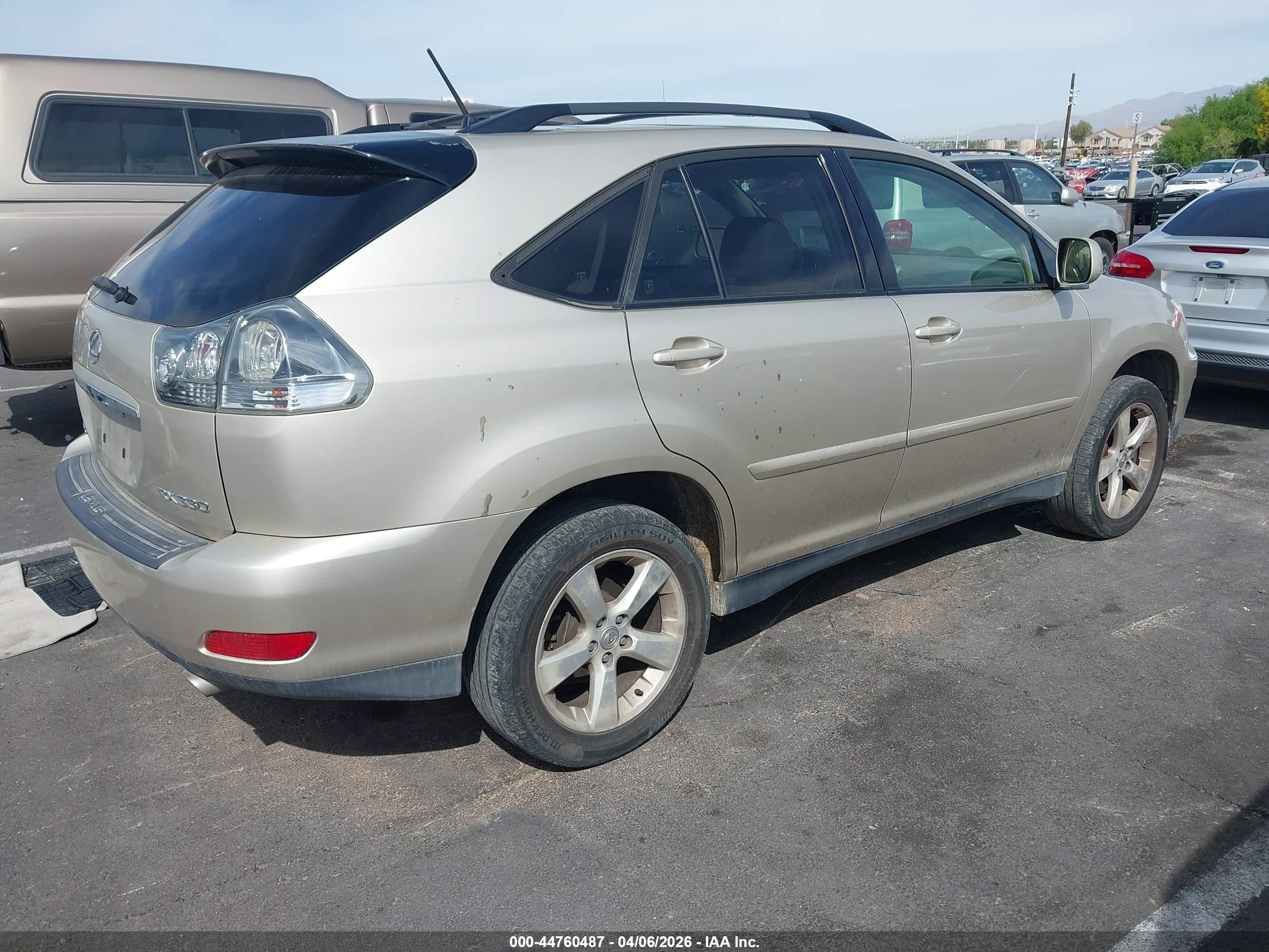 LEXUS RX image 4