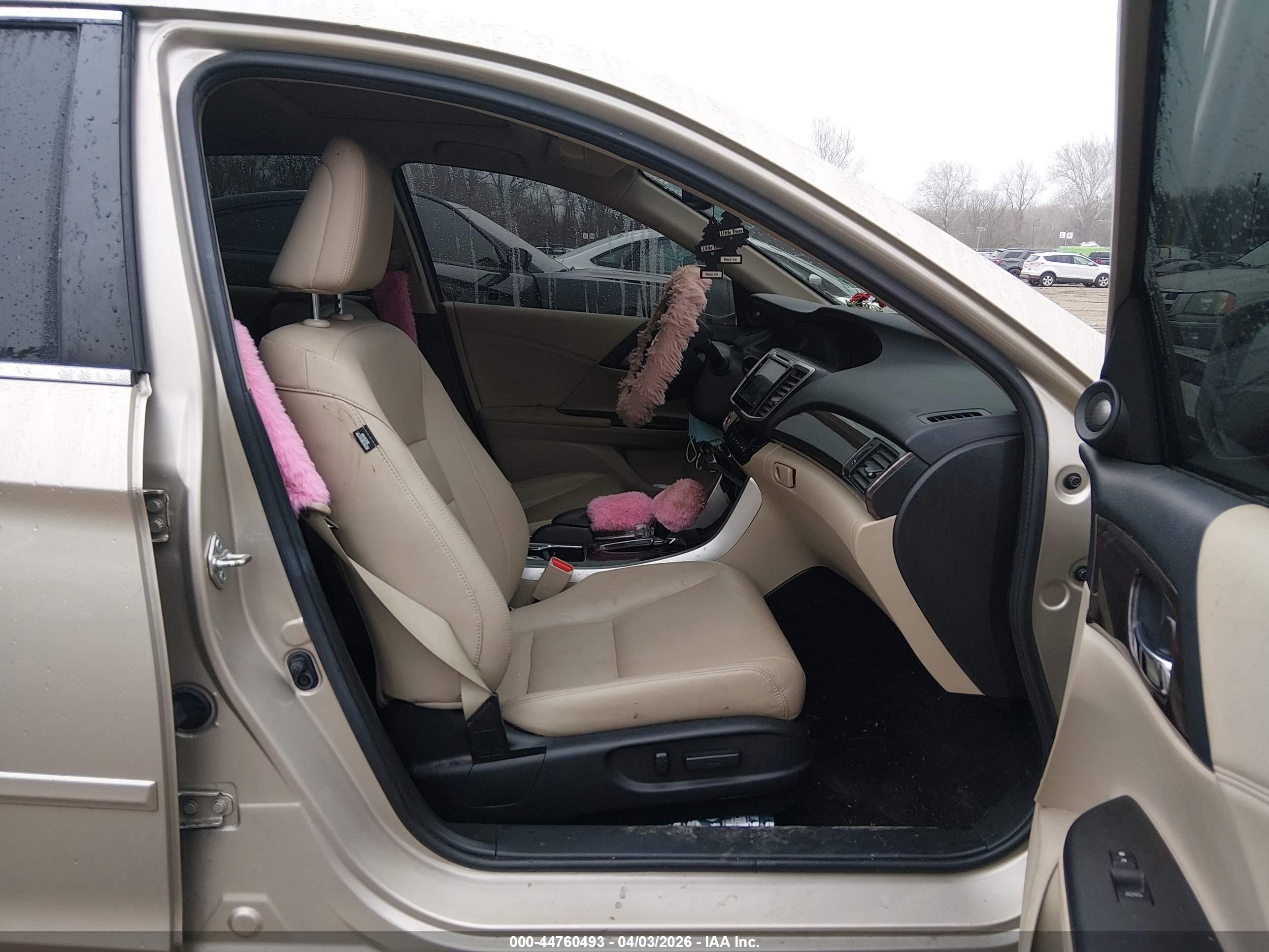 HONDA ACCORD image 5