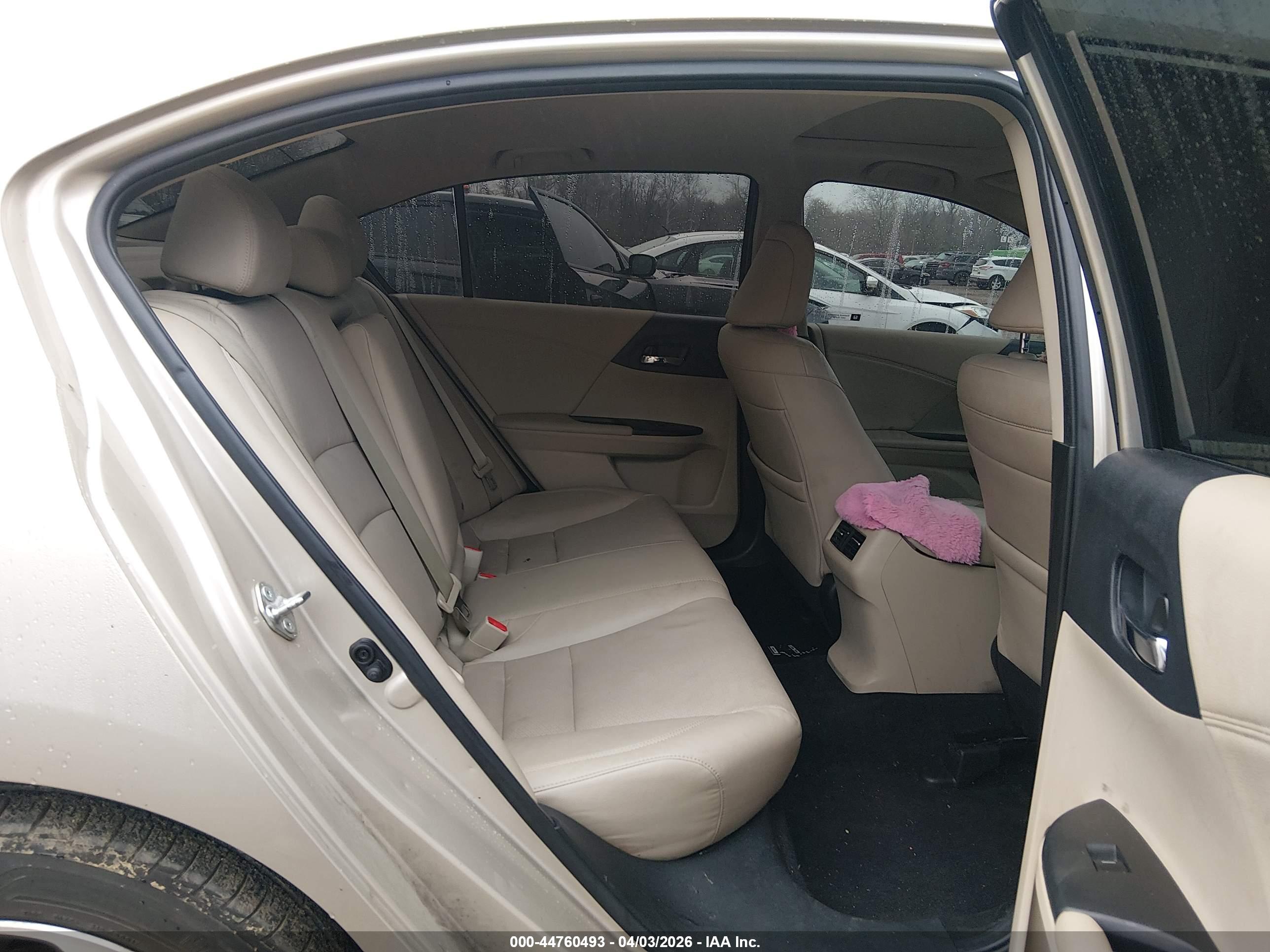 HONDA ACCORD image 8