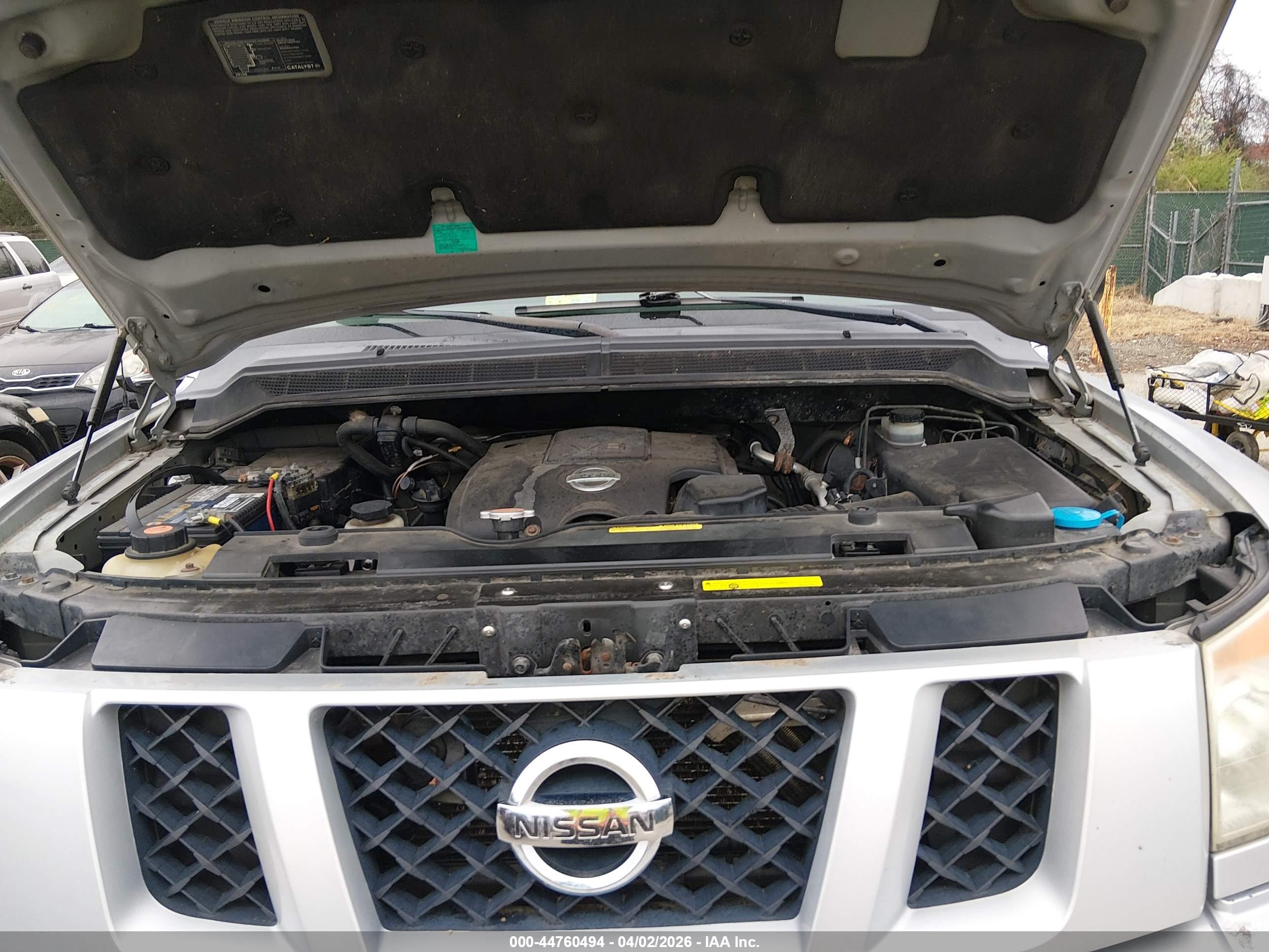 NISSAN TITAN image 10