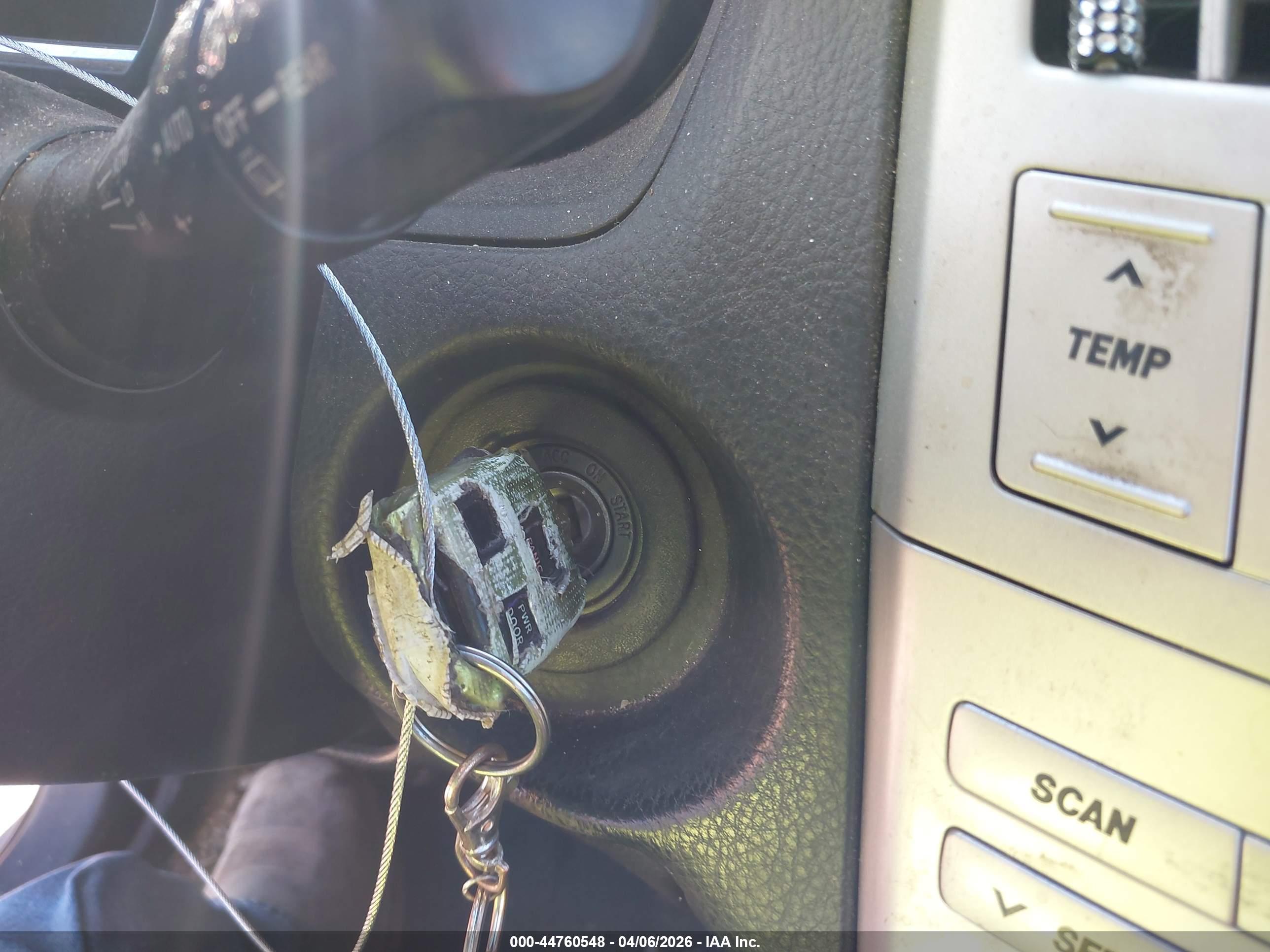 LEXUS RX image 11