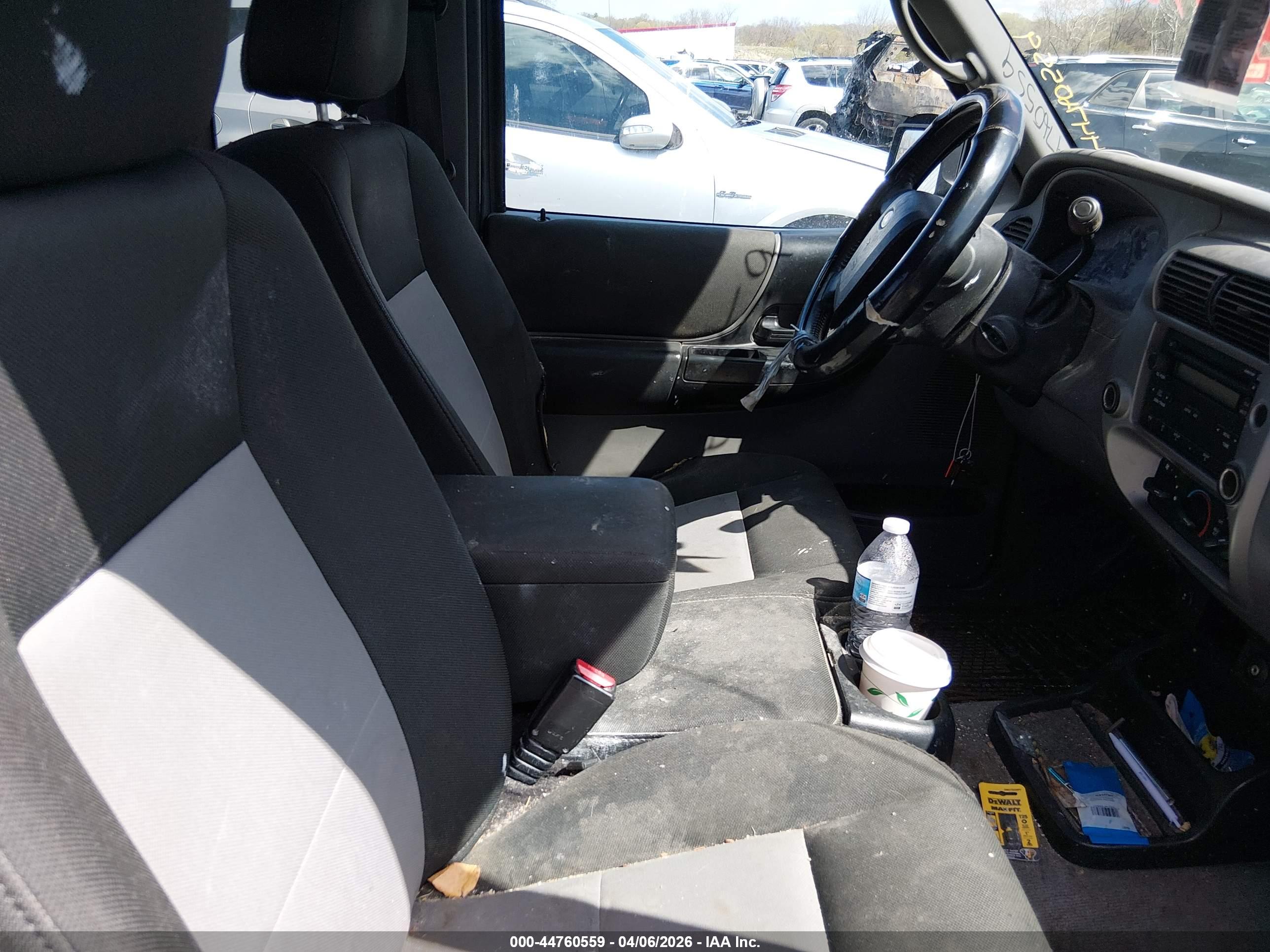 FORD RANGER image 5