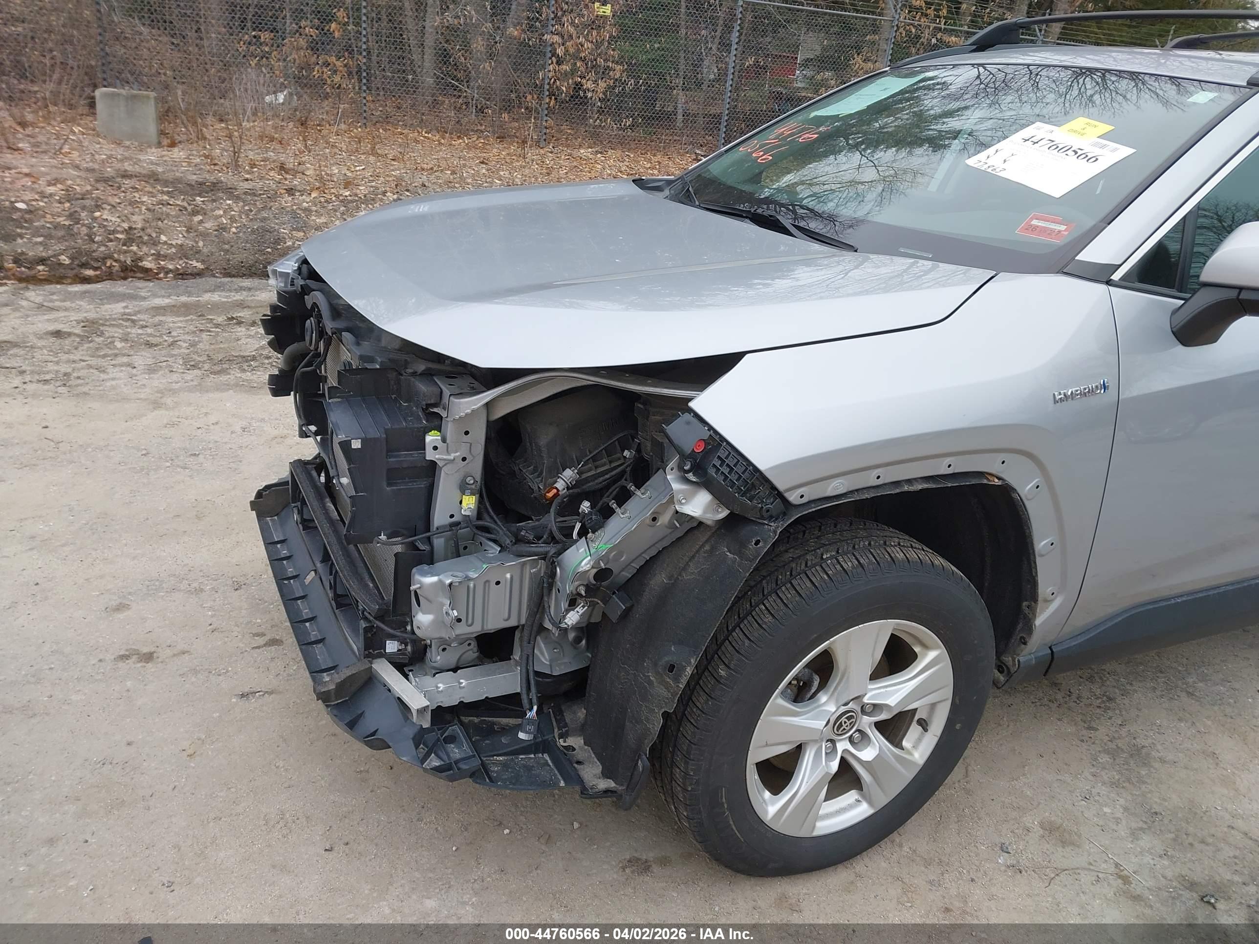 TOYOTA RAV4 image 6