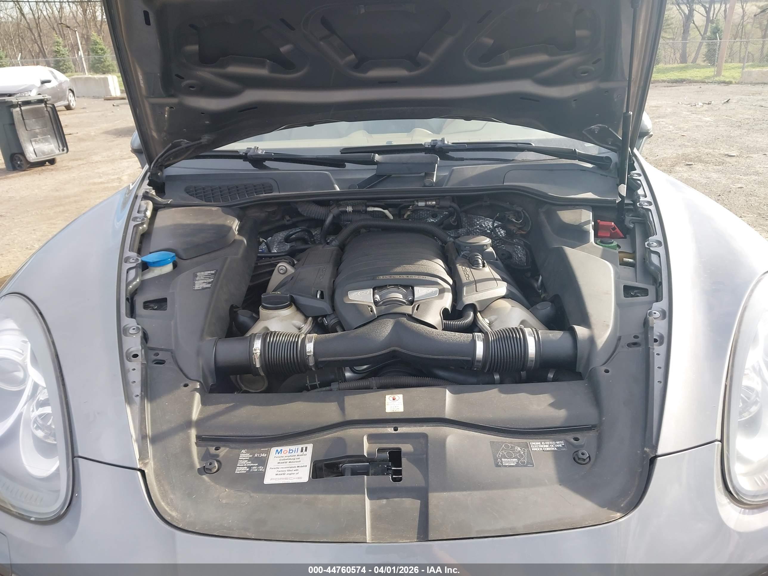 PORSCHE CAYENNE image 10