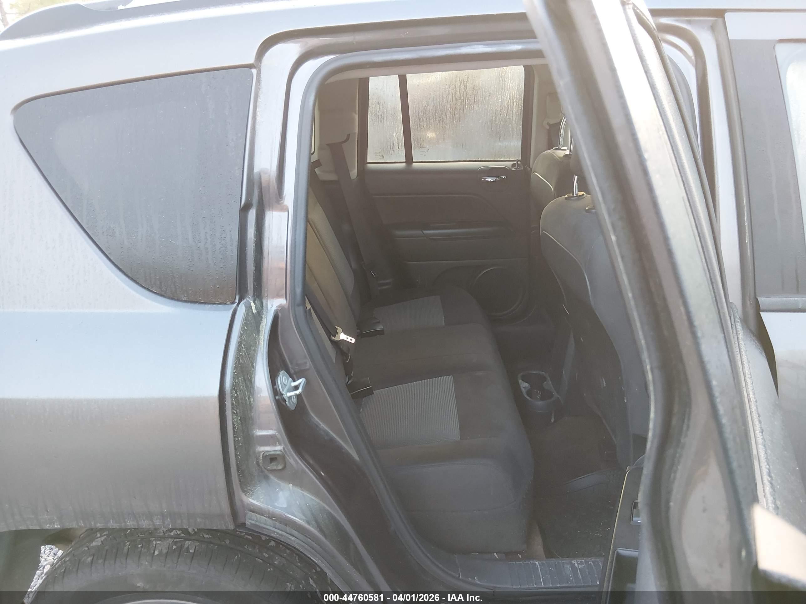 JEEP COMPASS image 8