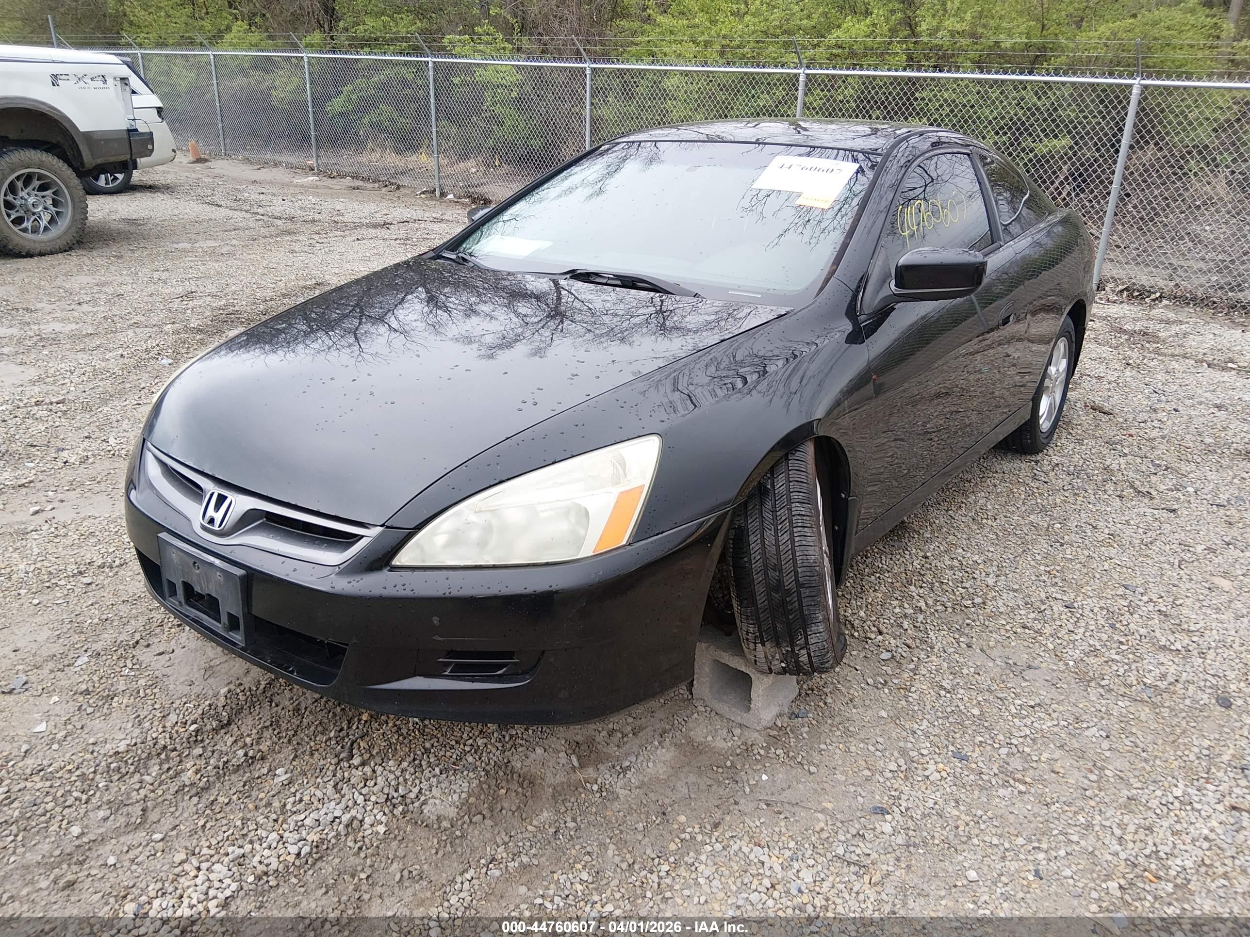 HONDA ACCORD image 2