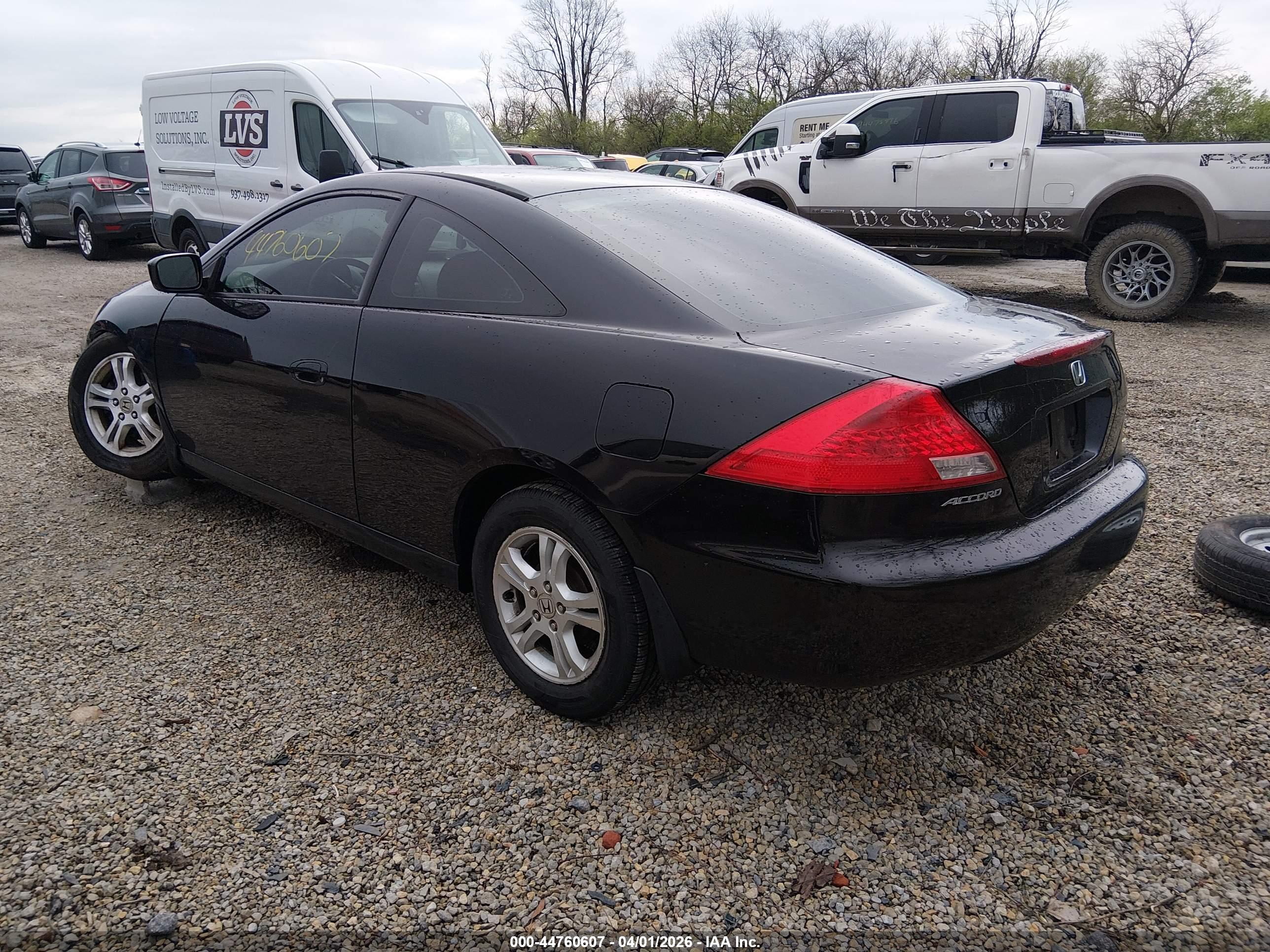 HONDA ACCORD image 3