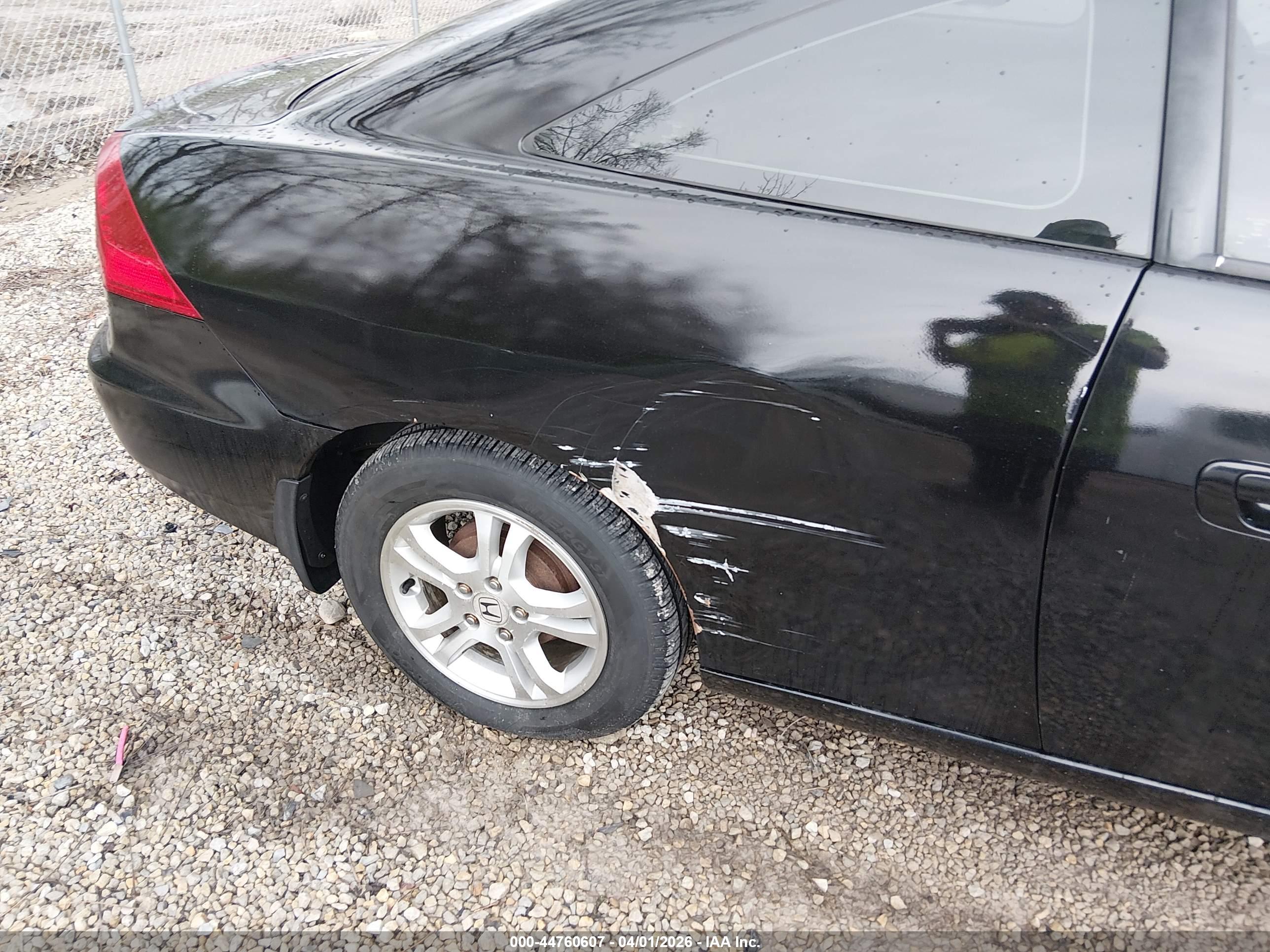 HONDA ACCORD image 6