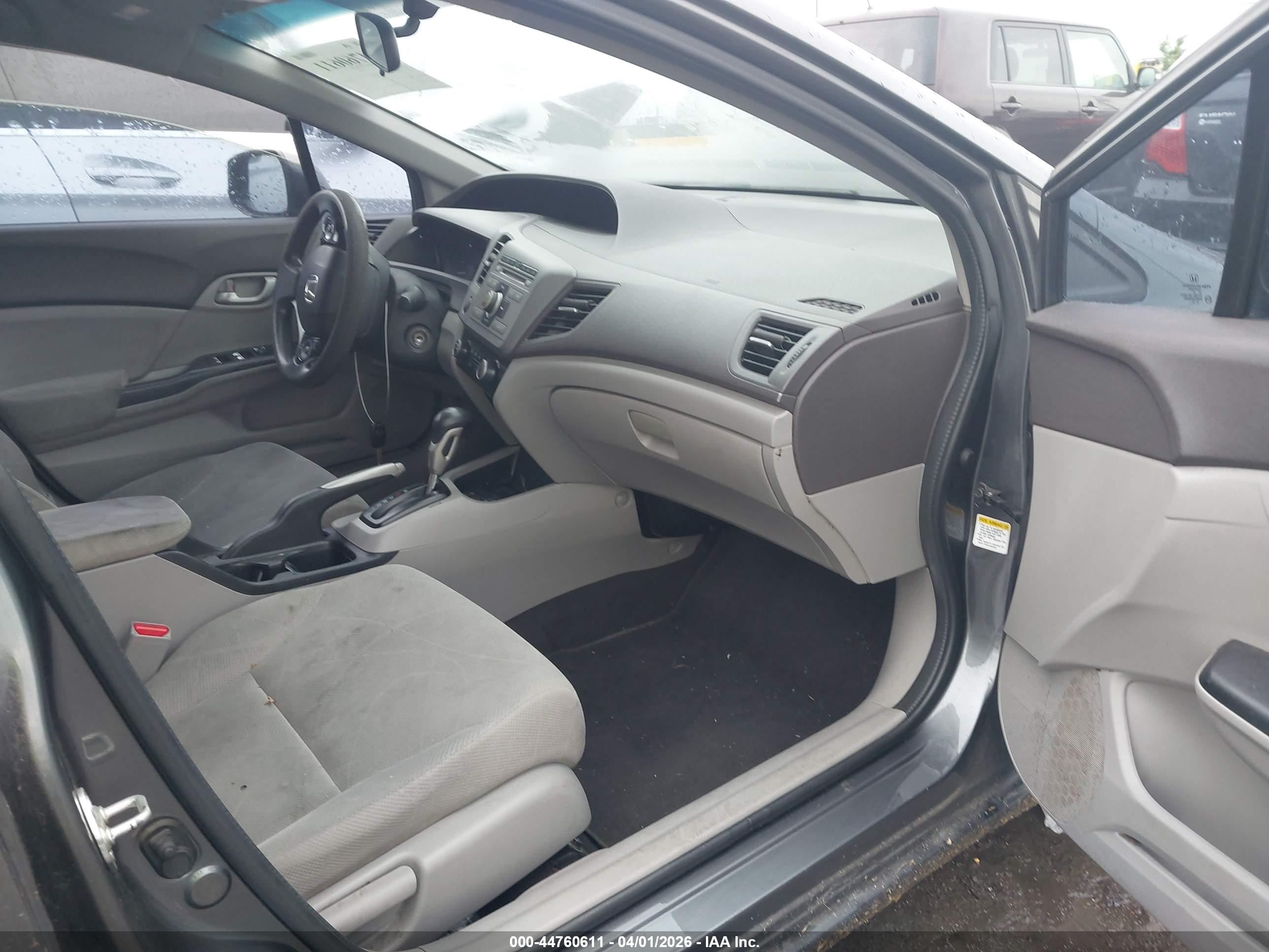 HONDA CIVIC image 5
