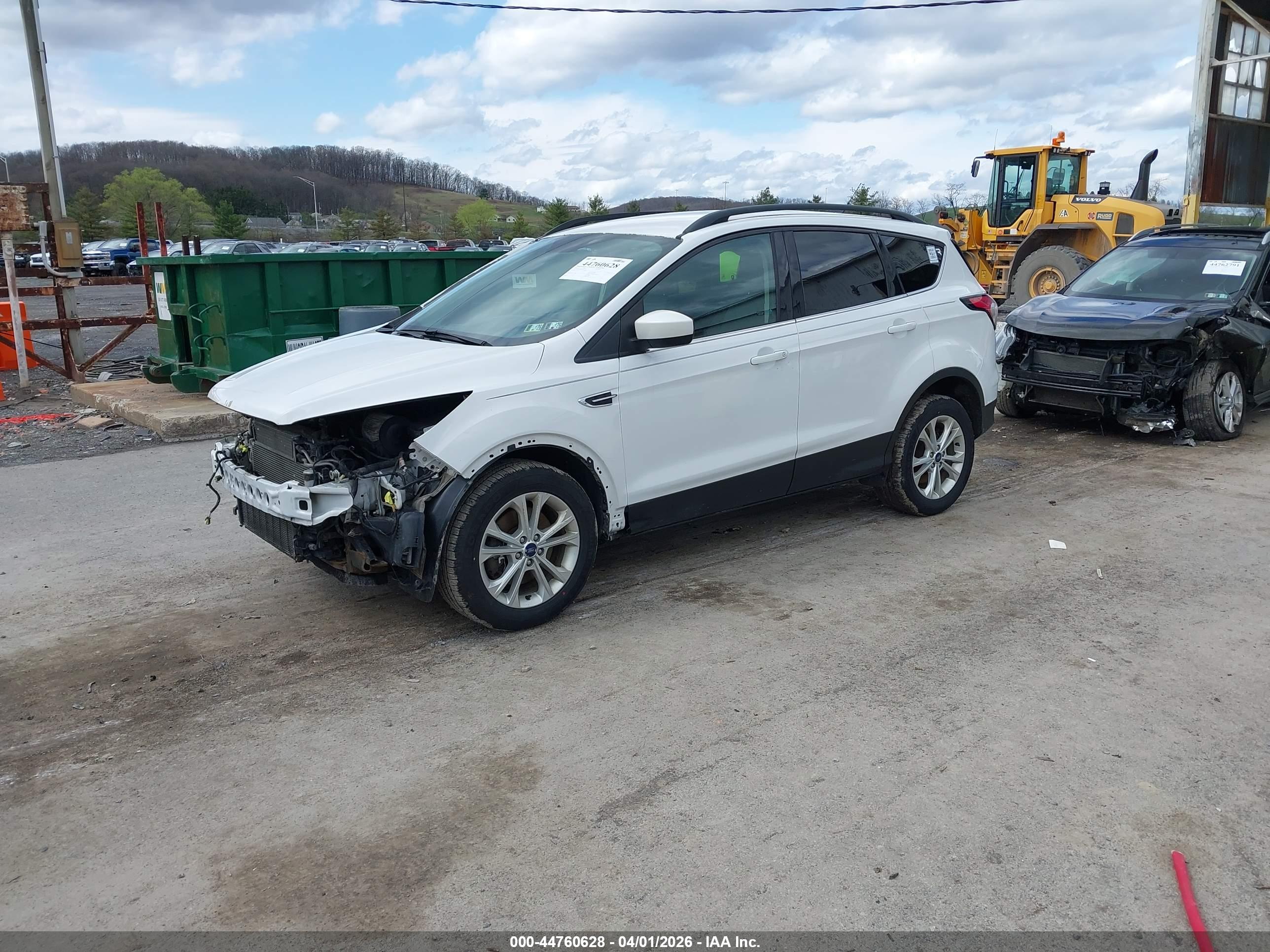 FORD ESCAPE image 2