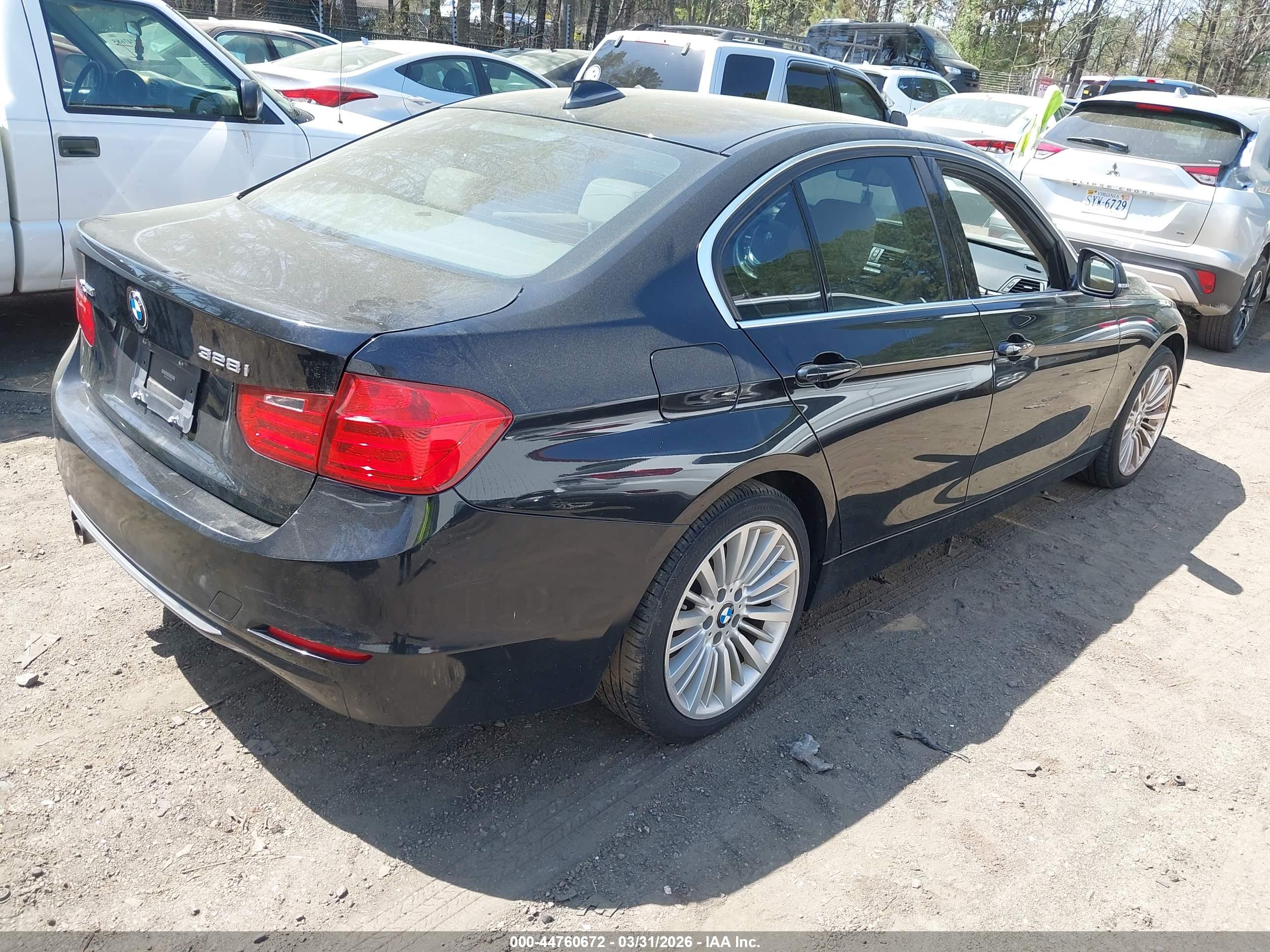 BMW 328I image 4