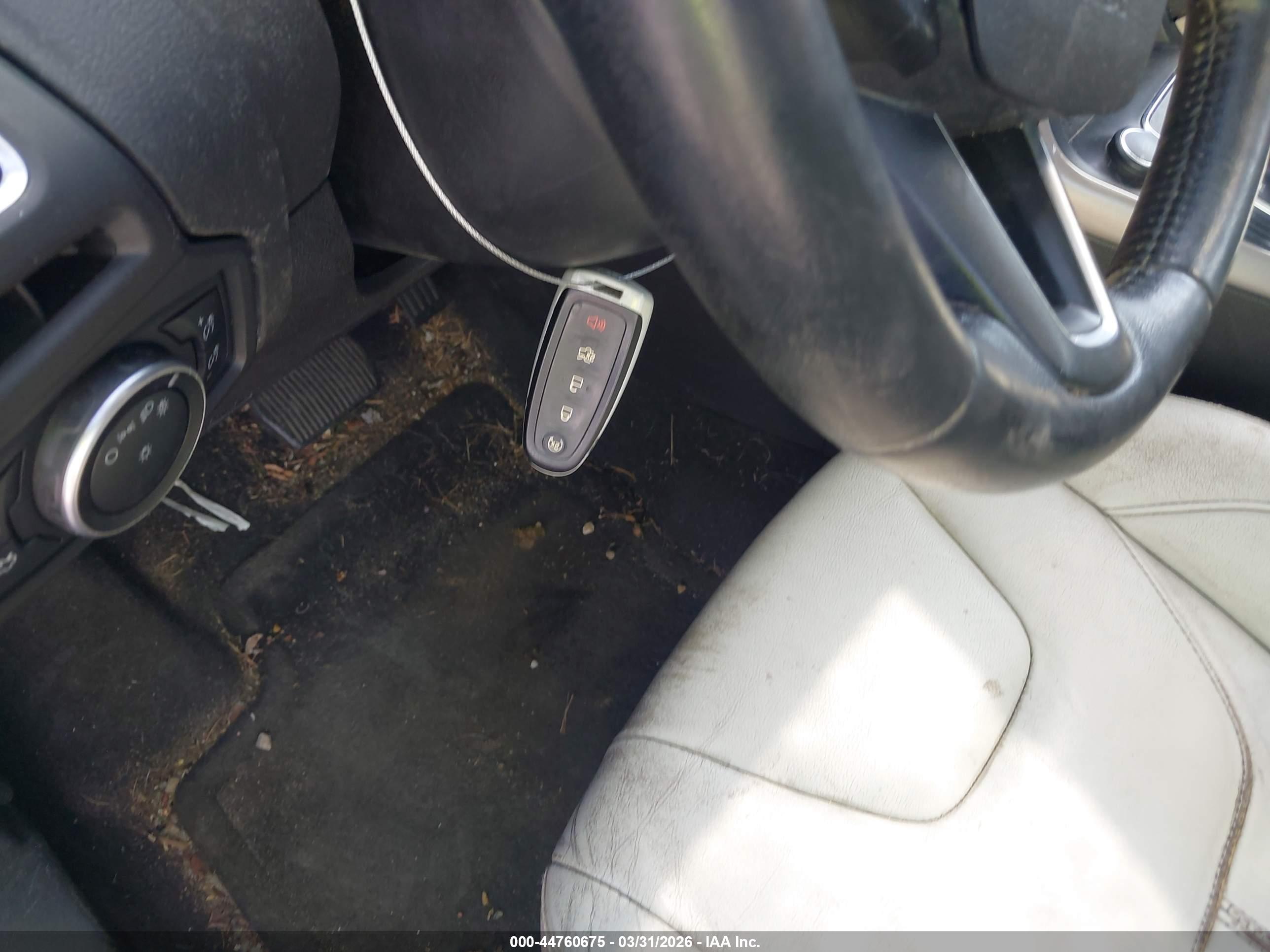 FORD FOCUS image 11