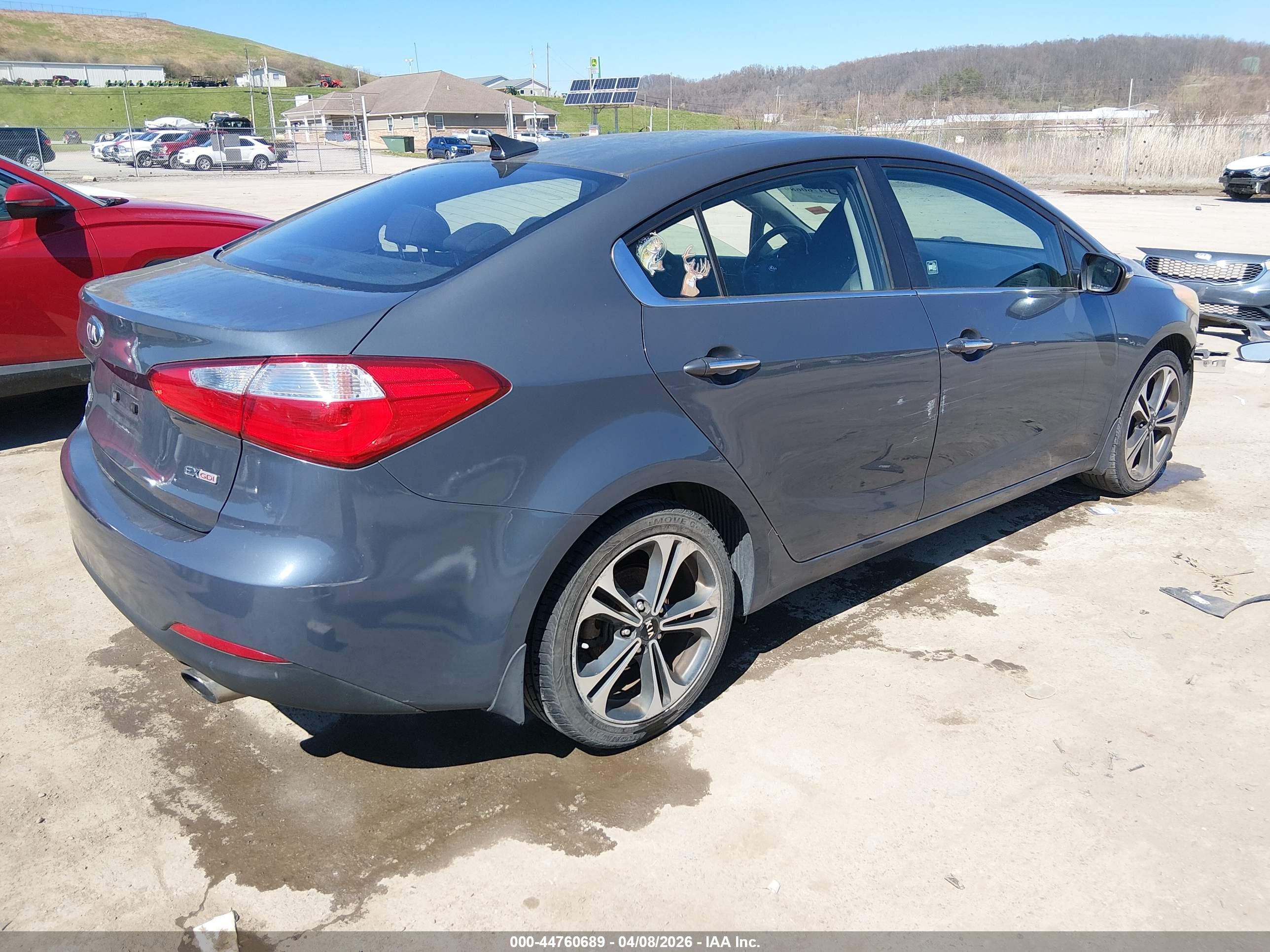 KIA FORTE image 4