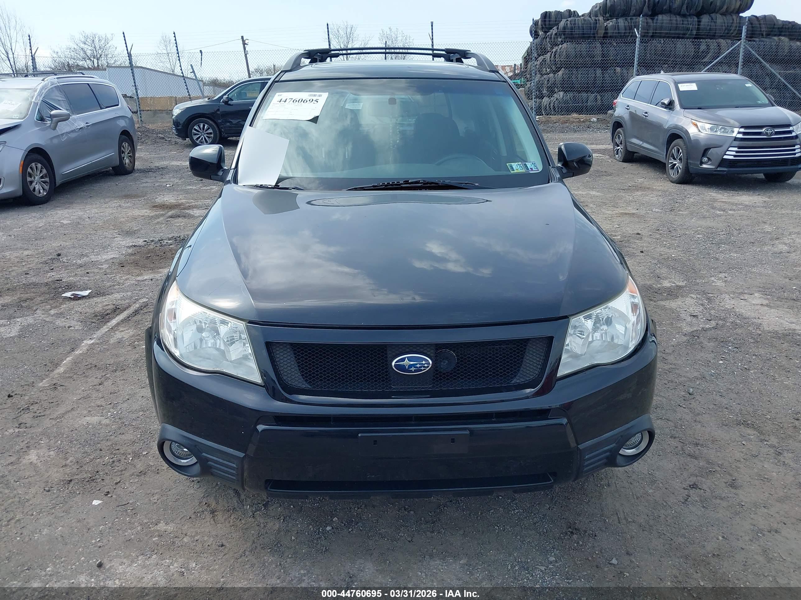 SUBARU FORESTER image 6