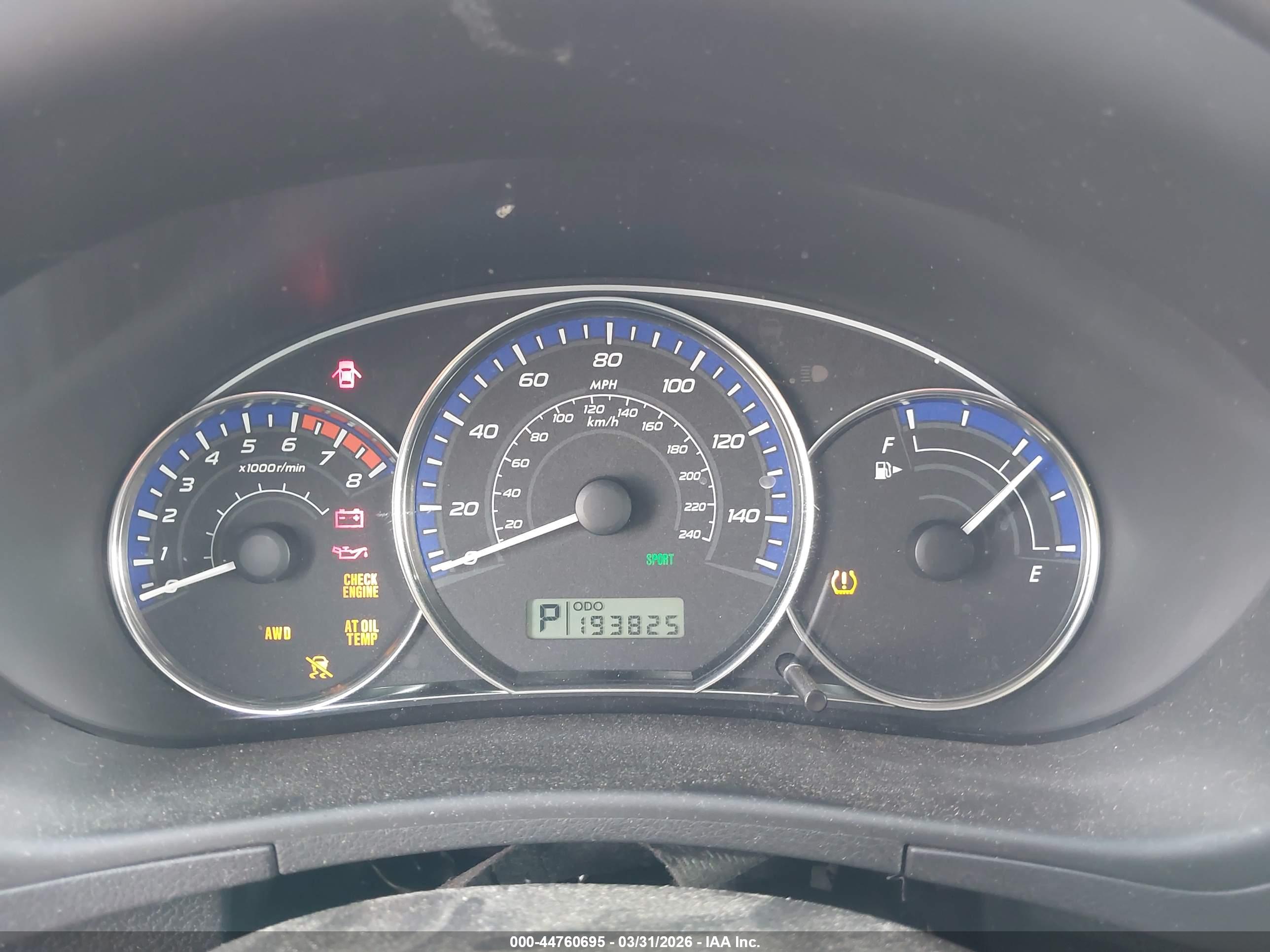 SUBARU FORESTER image 7