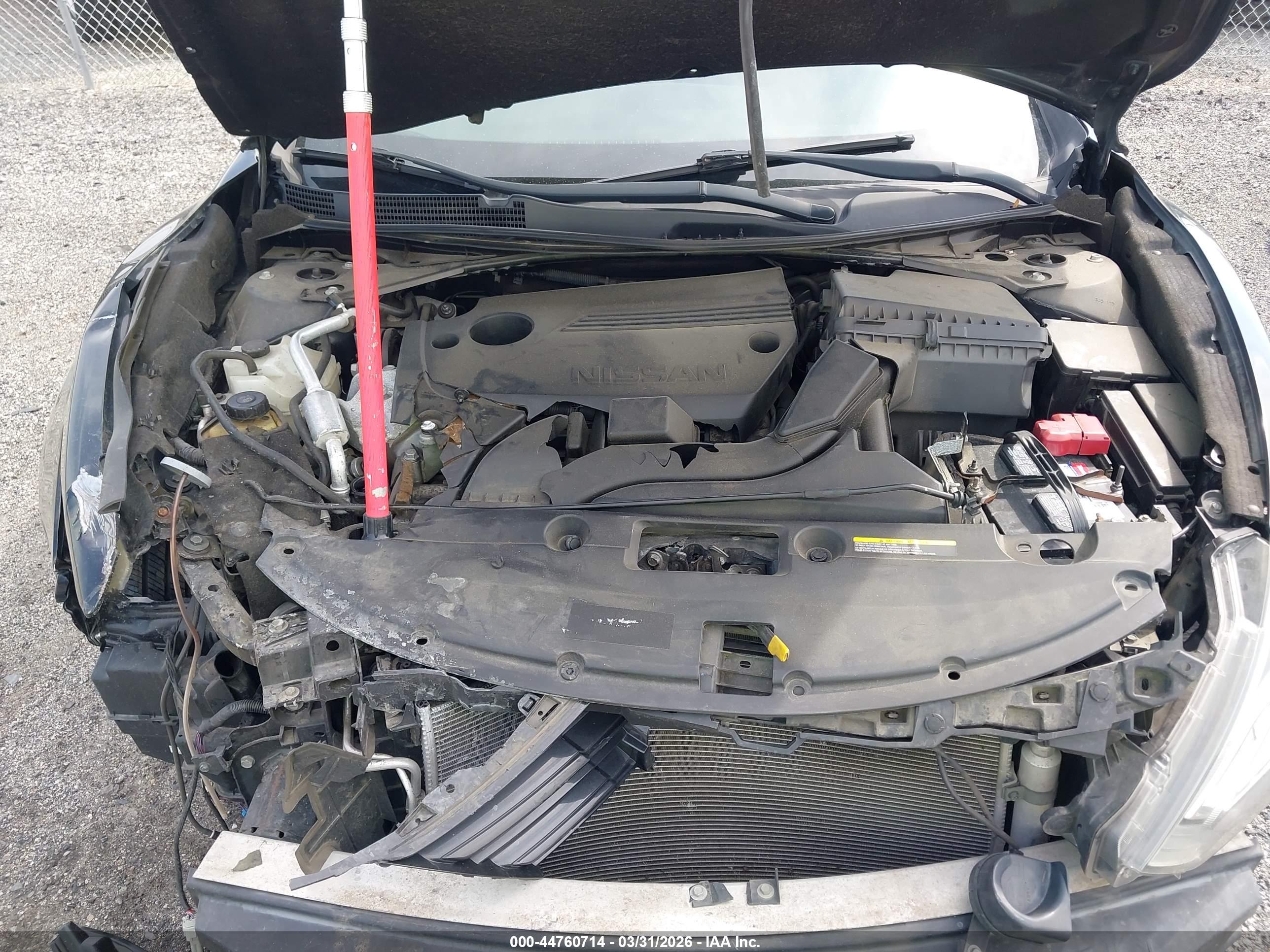 NISSAN ALTIMA image 10
