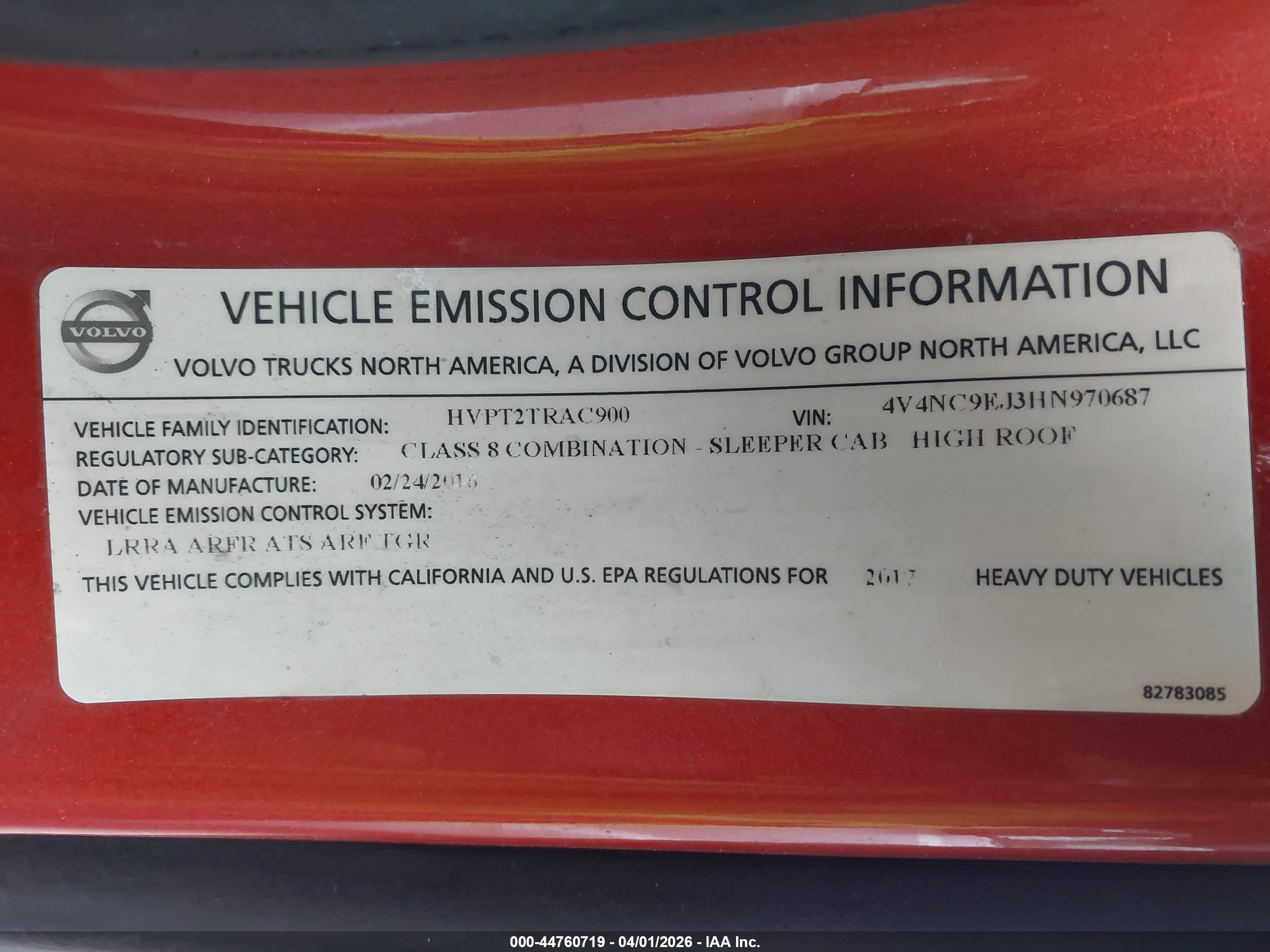VOLVO VNL image 9