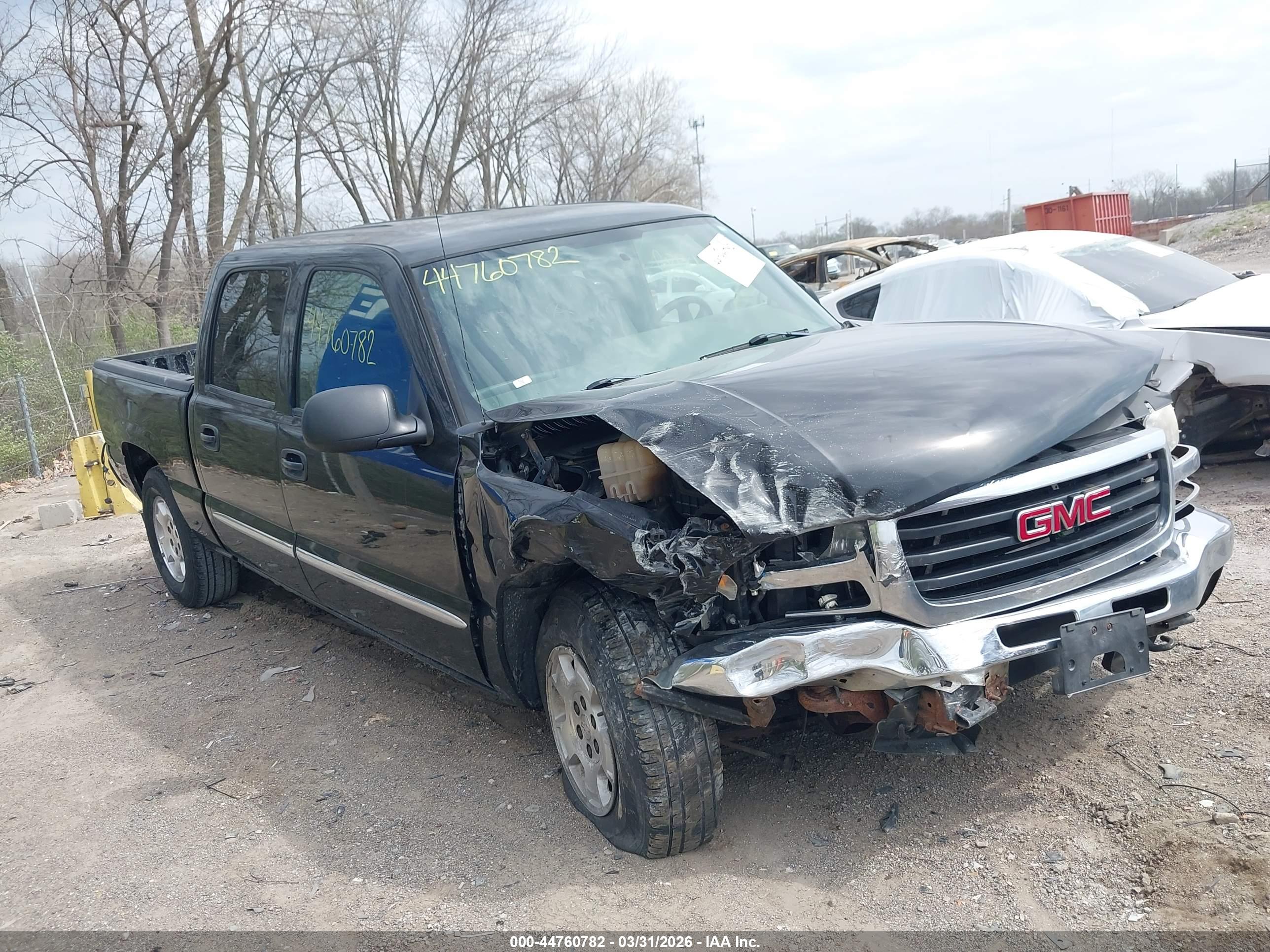 GMC SIERRA image 6