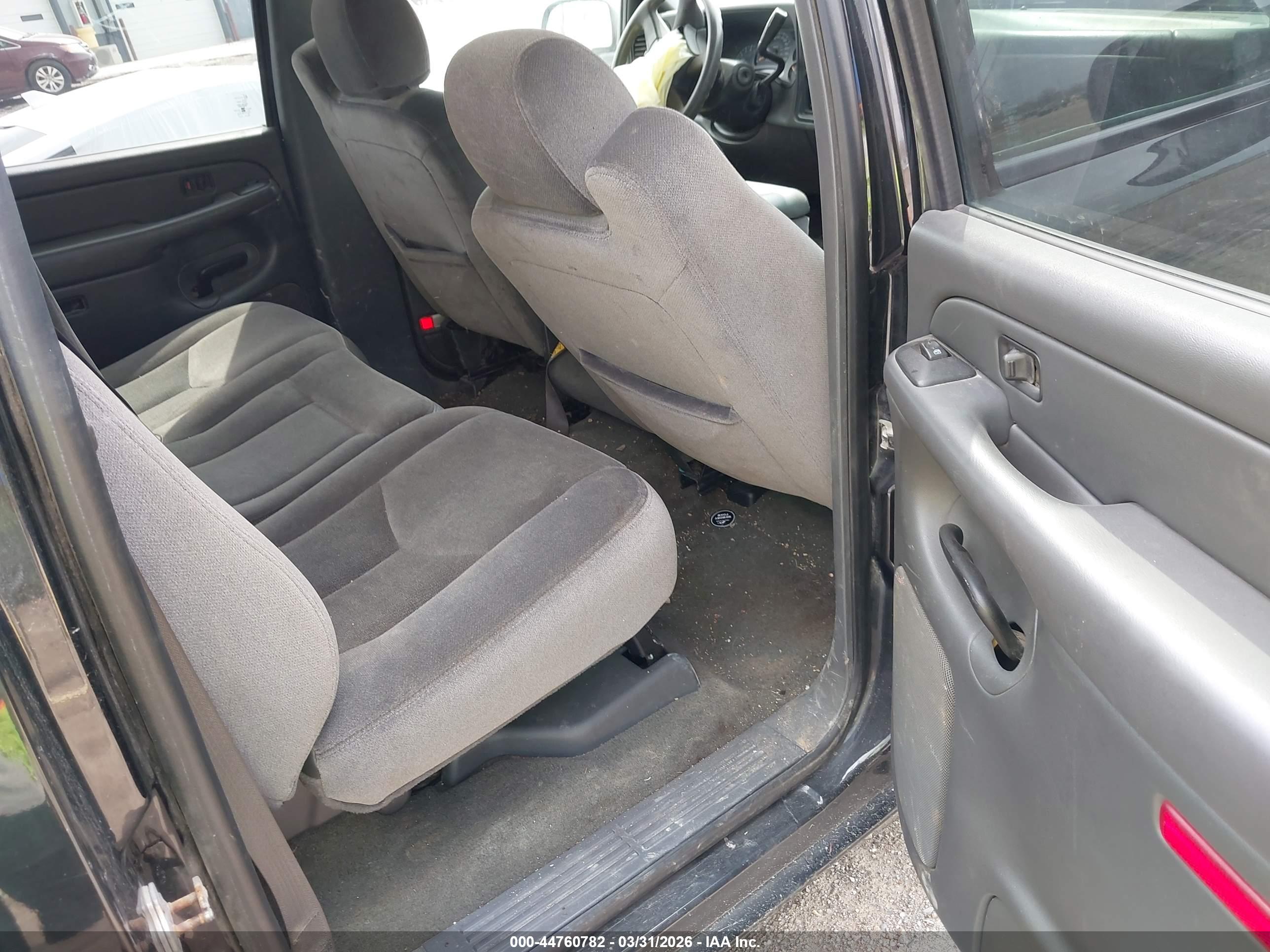 GMC SIERRA image 8