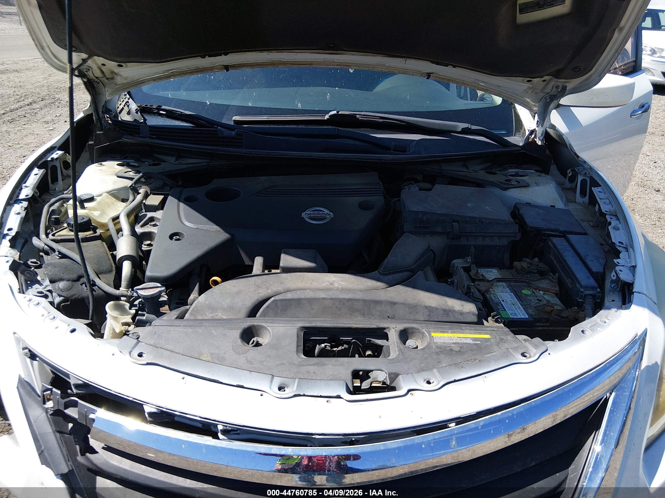 NISSAN ALTIMA image 10