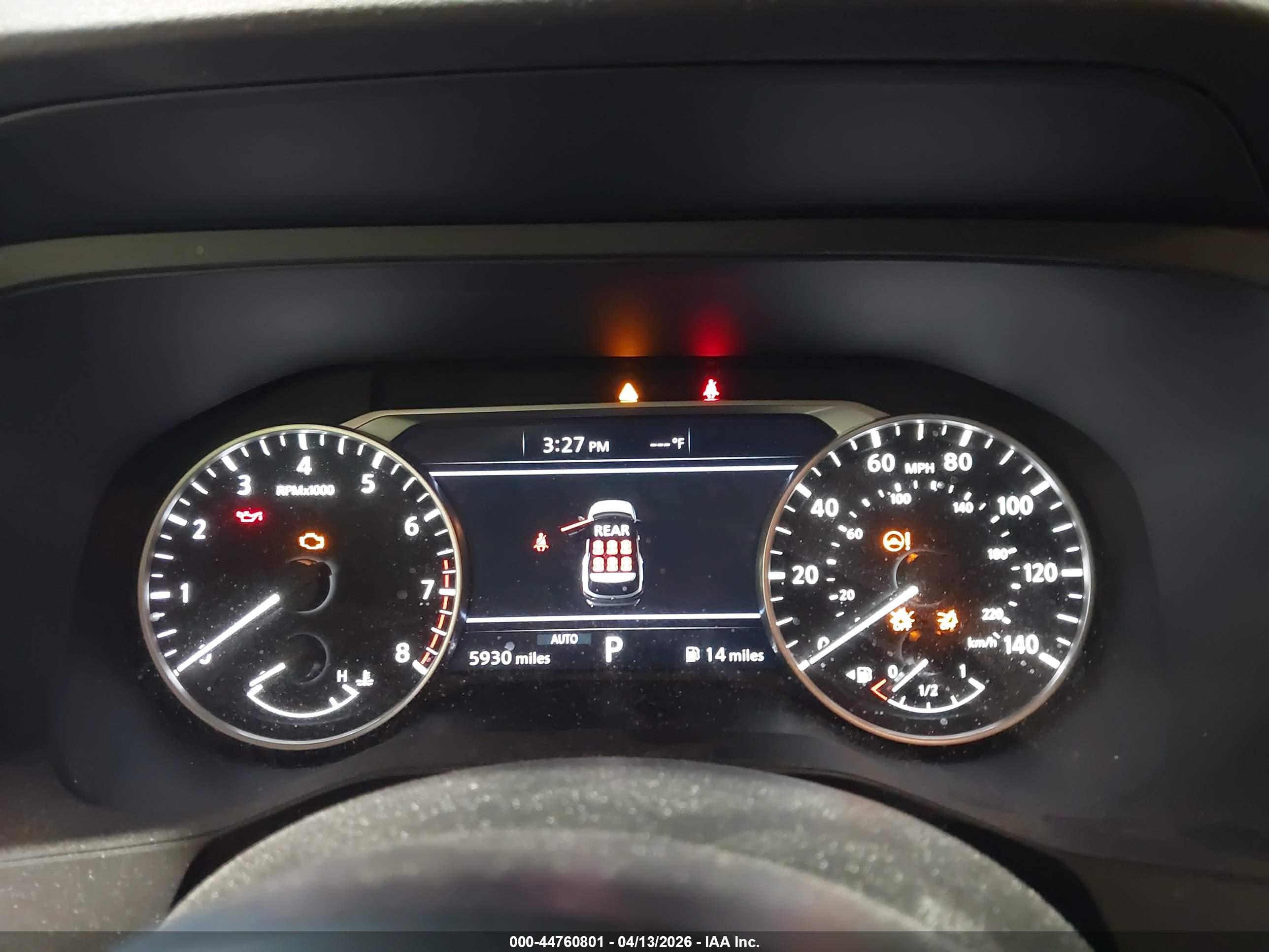 NISSAN PATHFINDER image 7