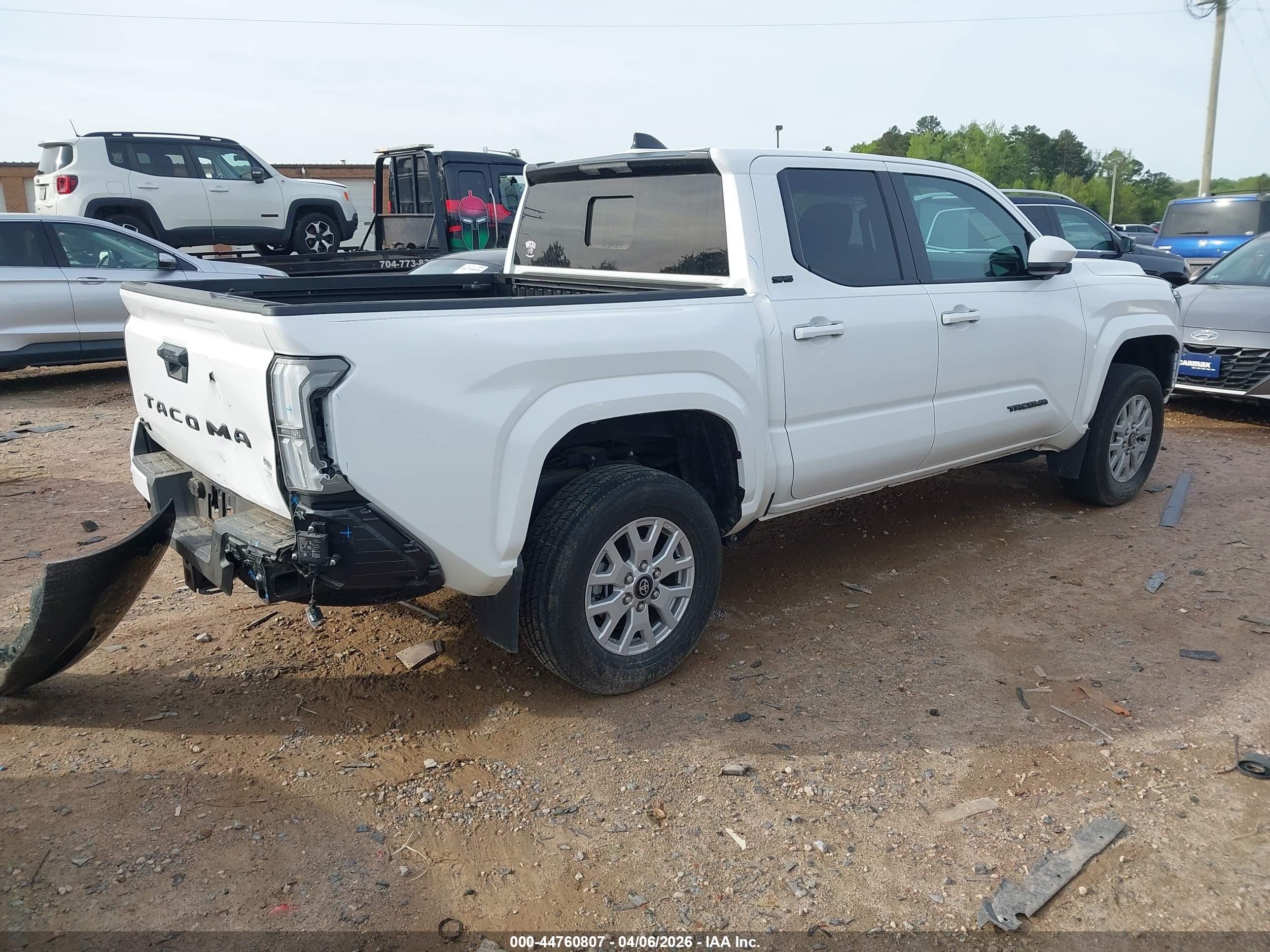 TOYOTA TACOMA image 4